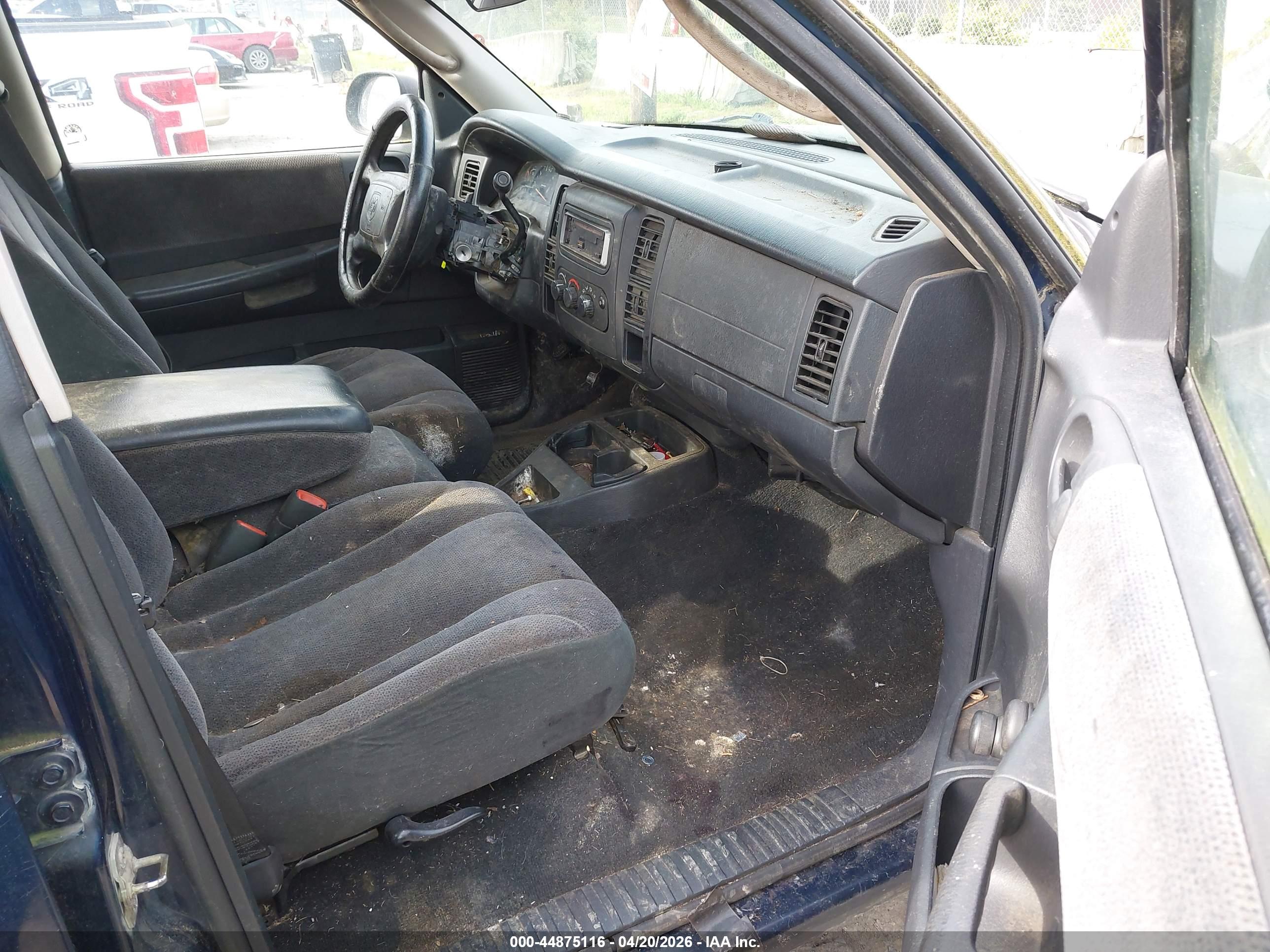 DODGE DAKOTA image 5