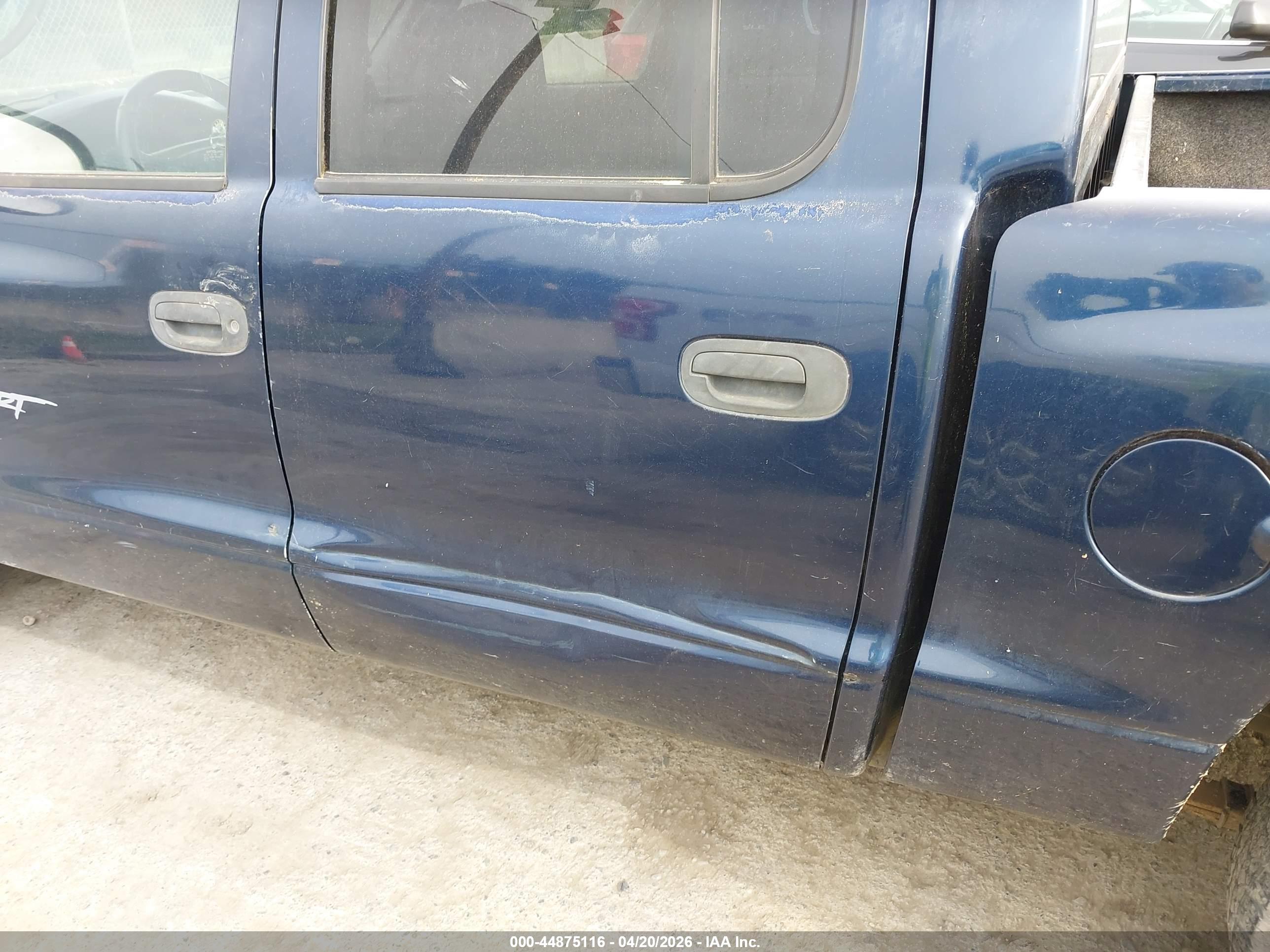 DODGE DAKOTA image 6