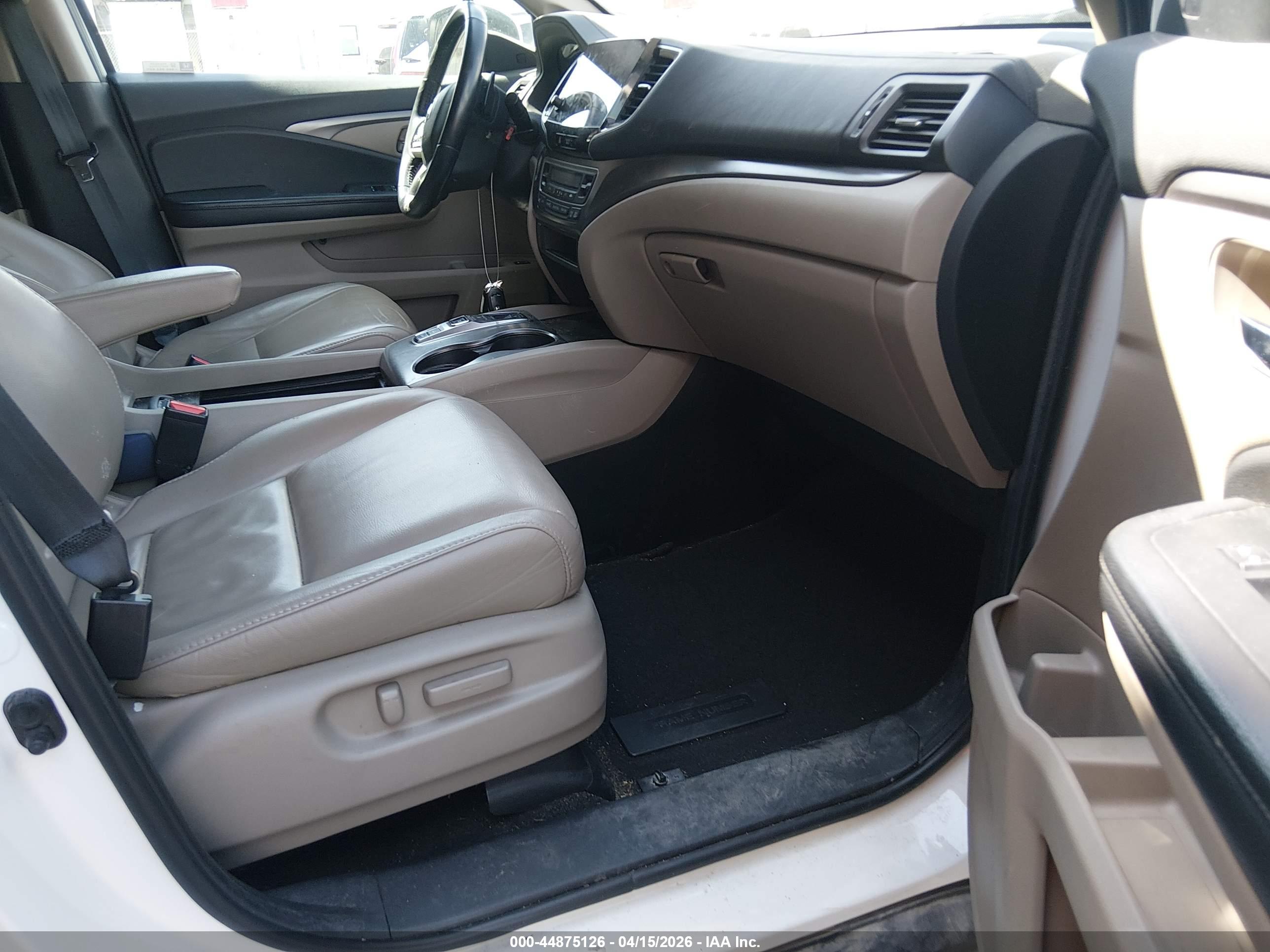 HONDA PILOT image 5