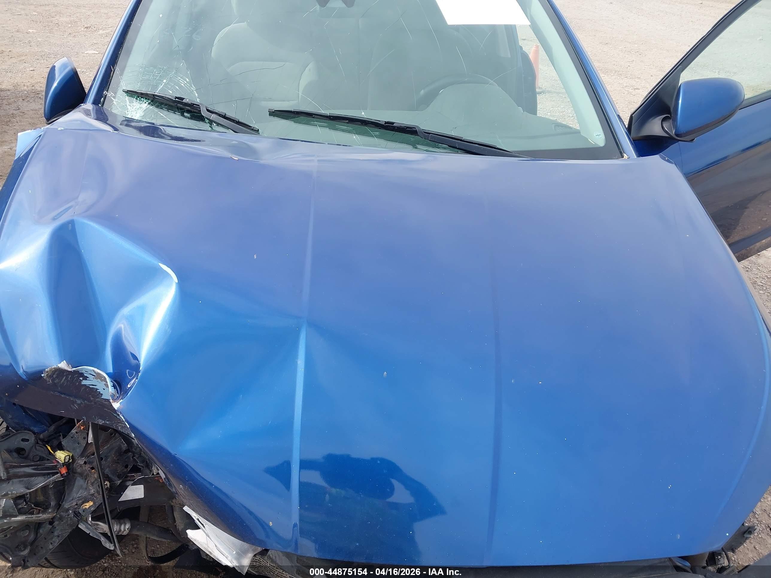 HYUNDAI ELANTRA image 10
