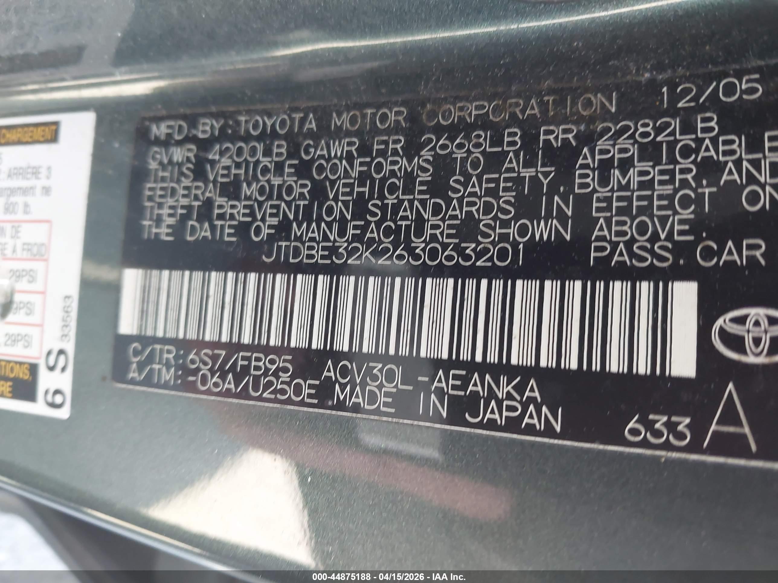 TOYOTA CAMRY image 9