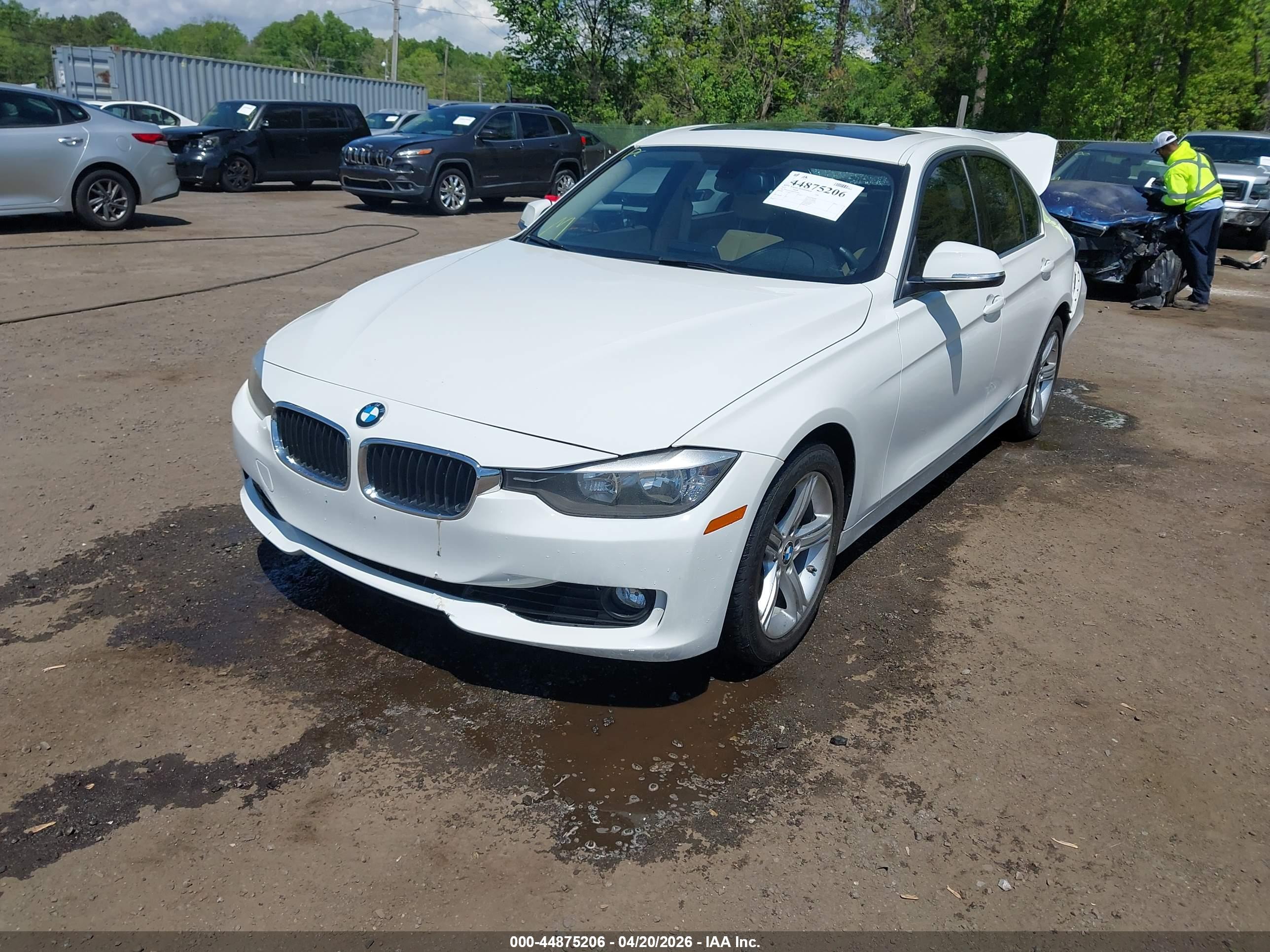 BMW 328I image 2