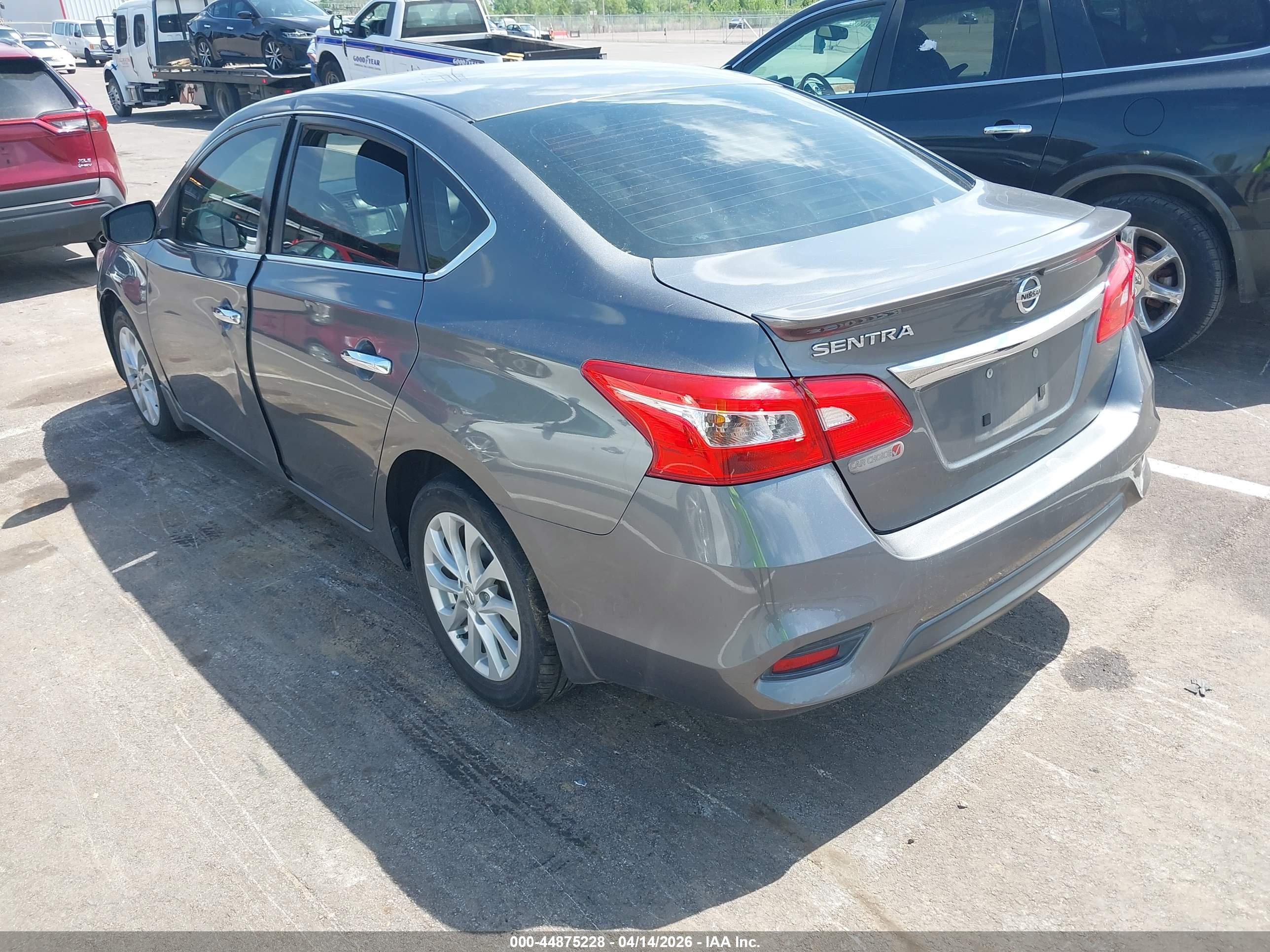 NISSAN SENTRA image 3