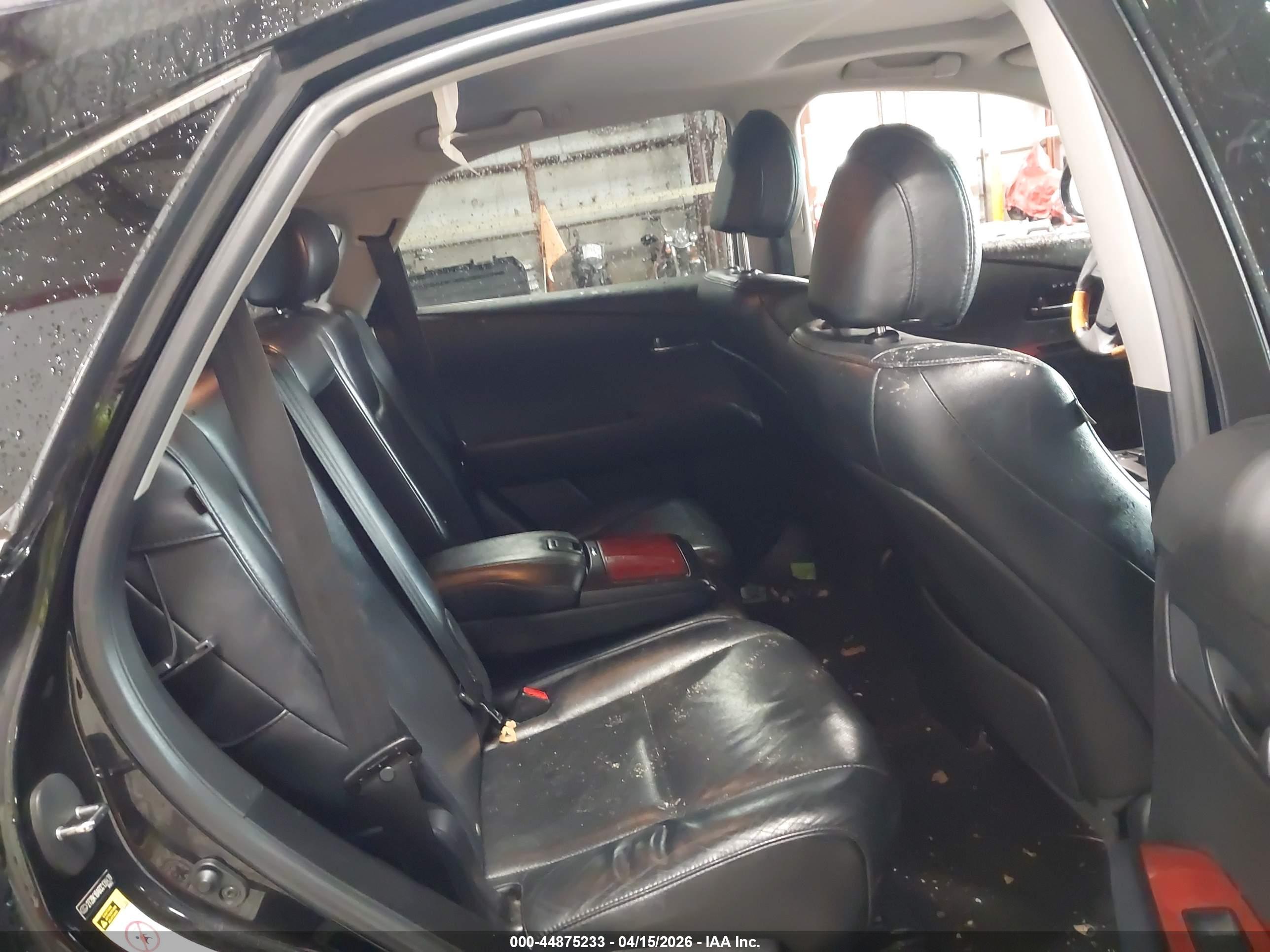 LEXUS RX image 8