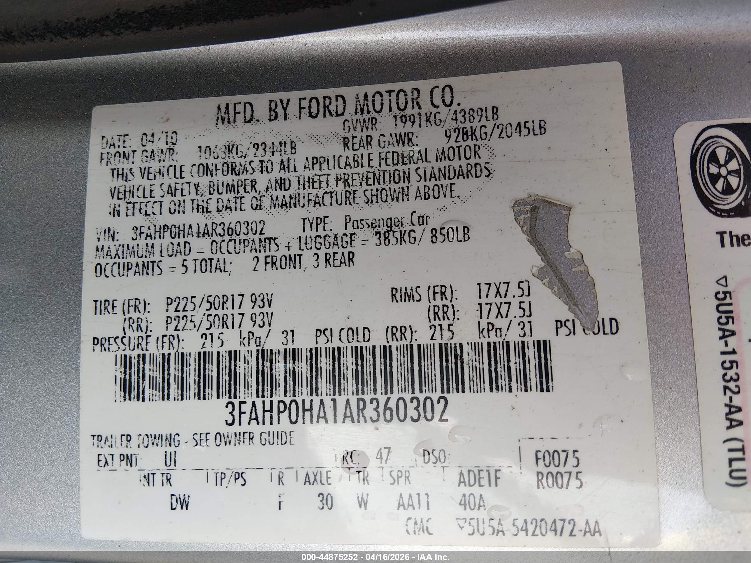 FORD FUSION image 9