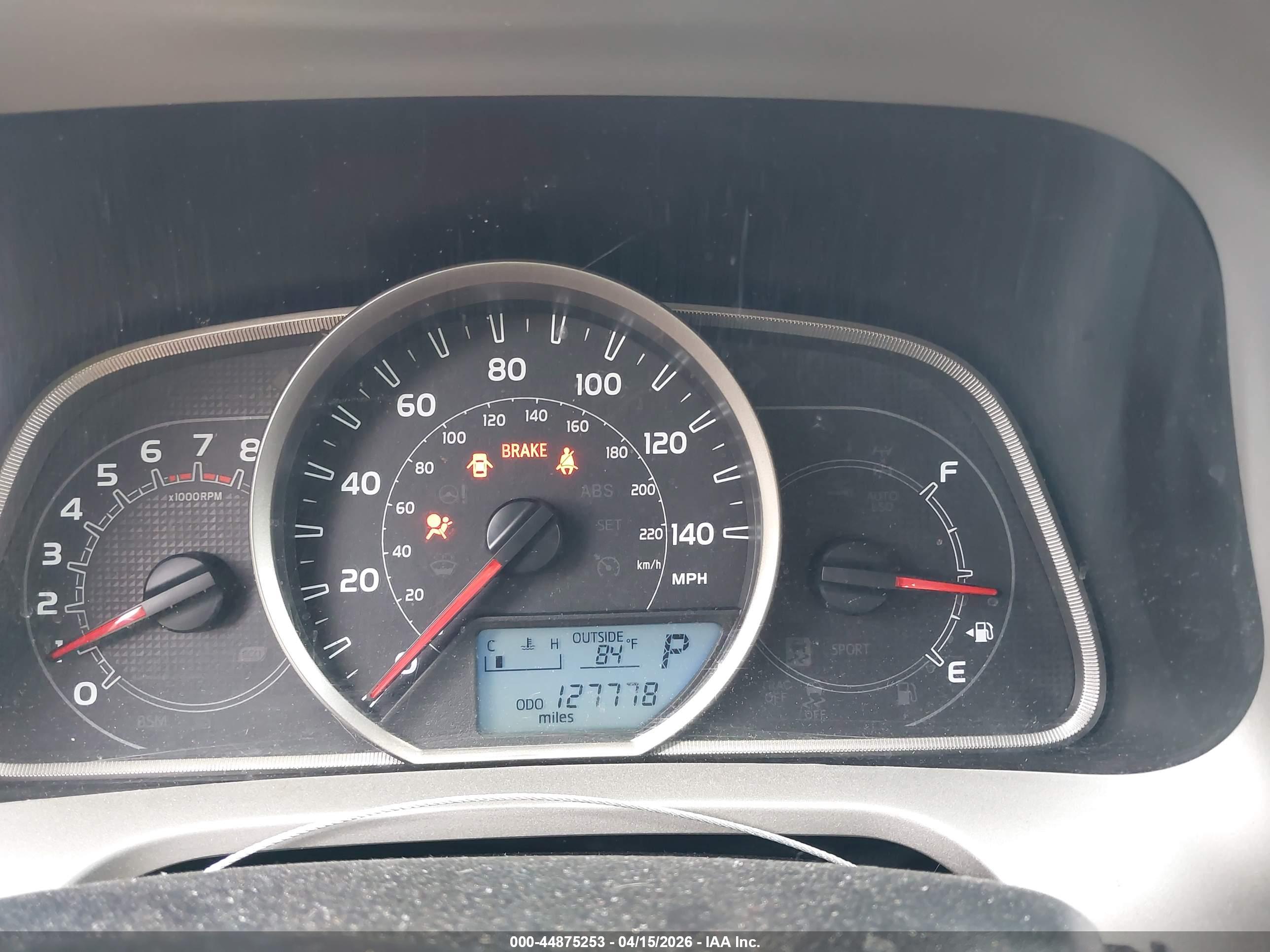 TOYOTA RAV4 image 7