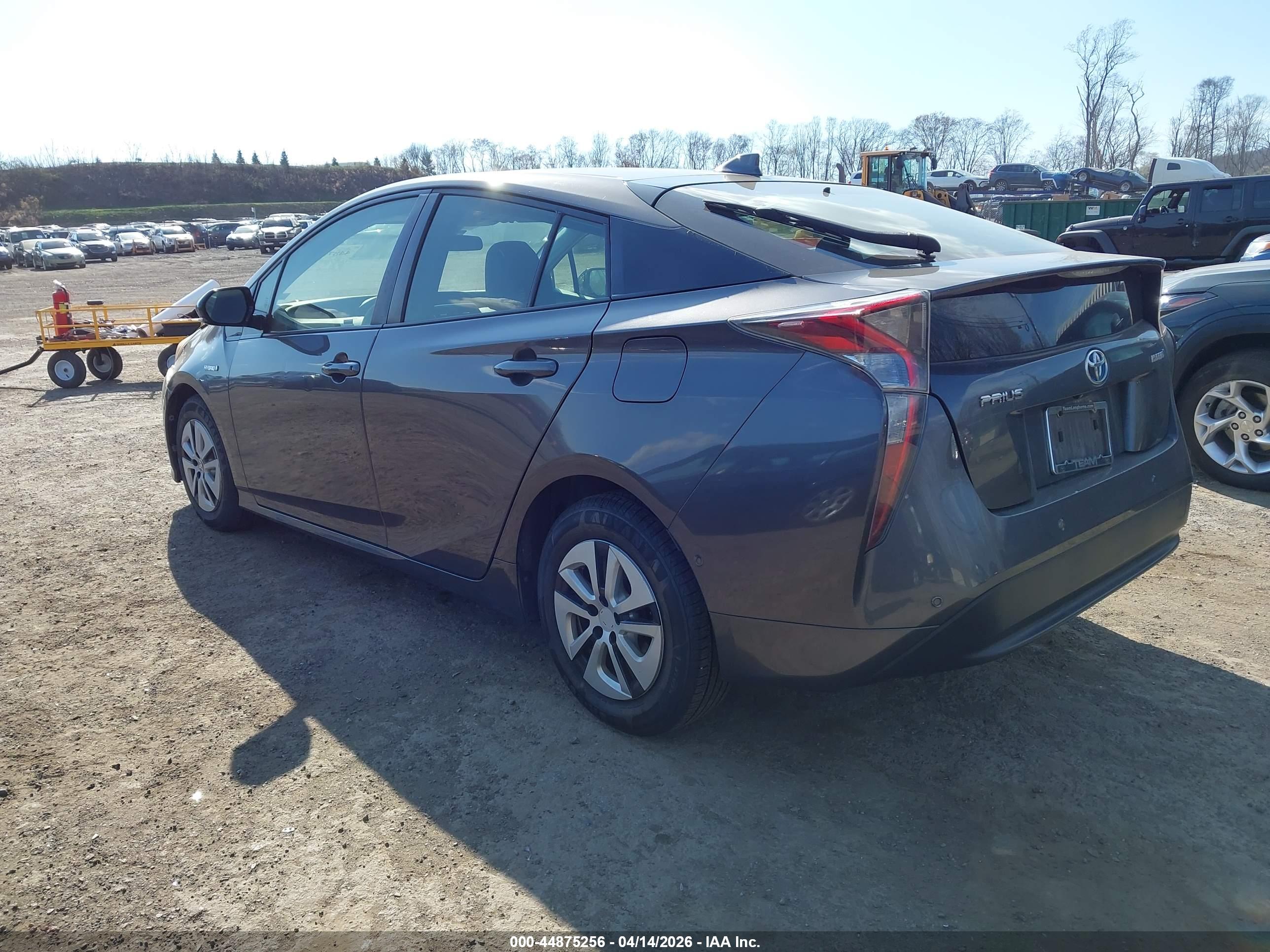 TOYOTA PRIUS image 3