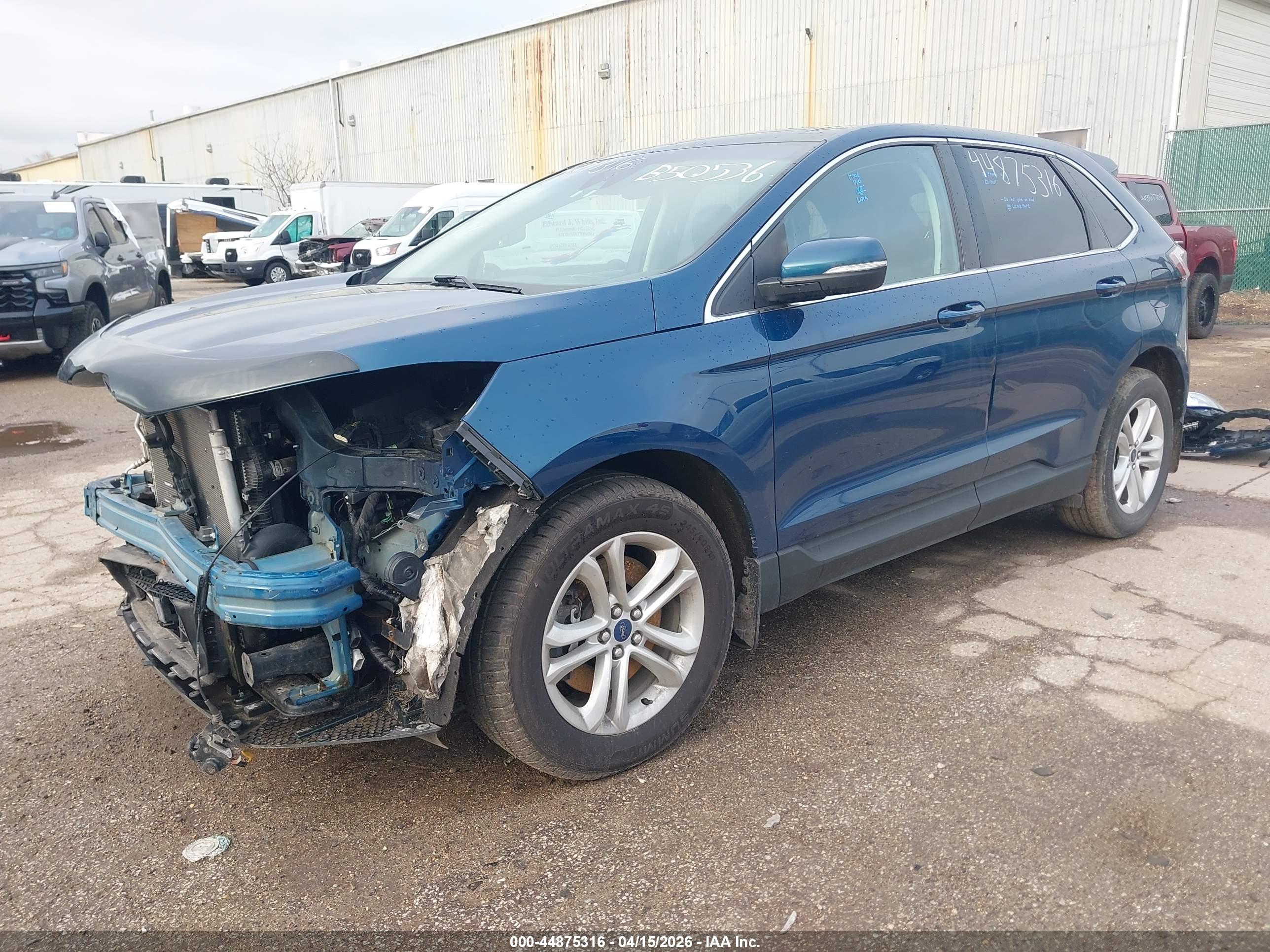 FORD EDGE image 2