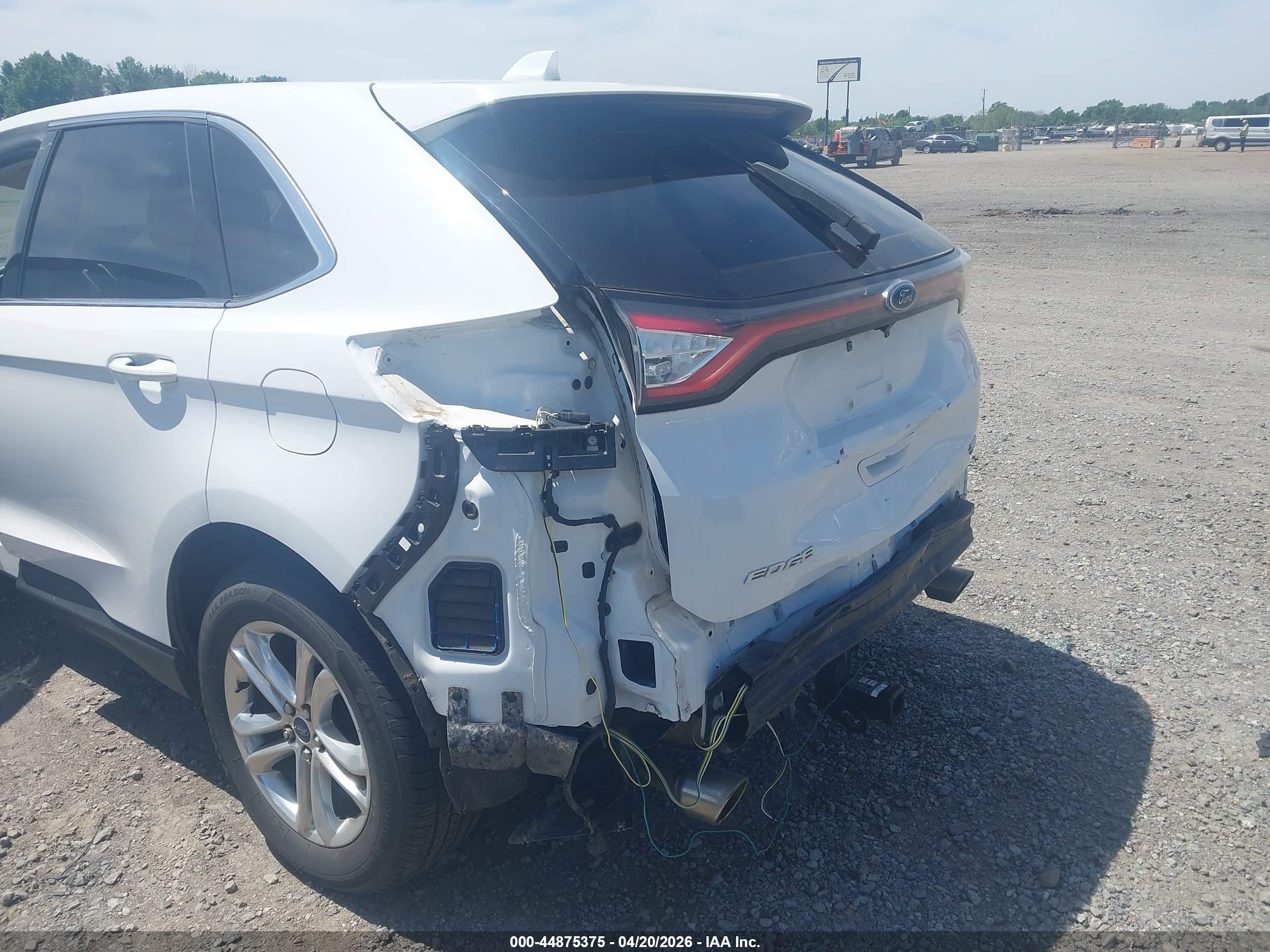 FORD EDGE image 6