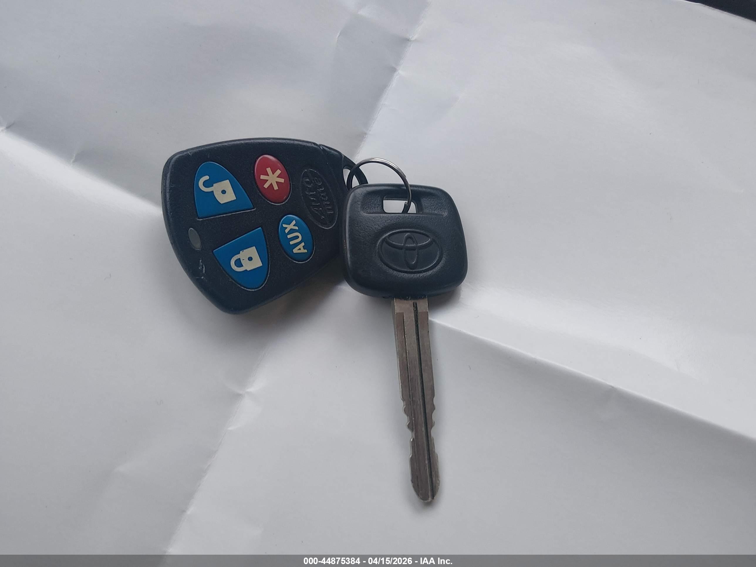TOYOTA SIENNA image 11