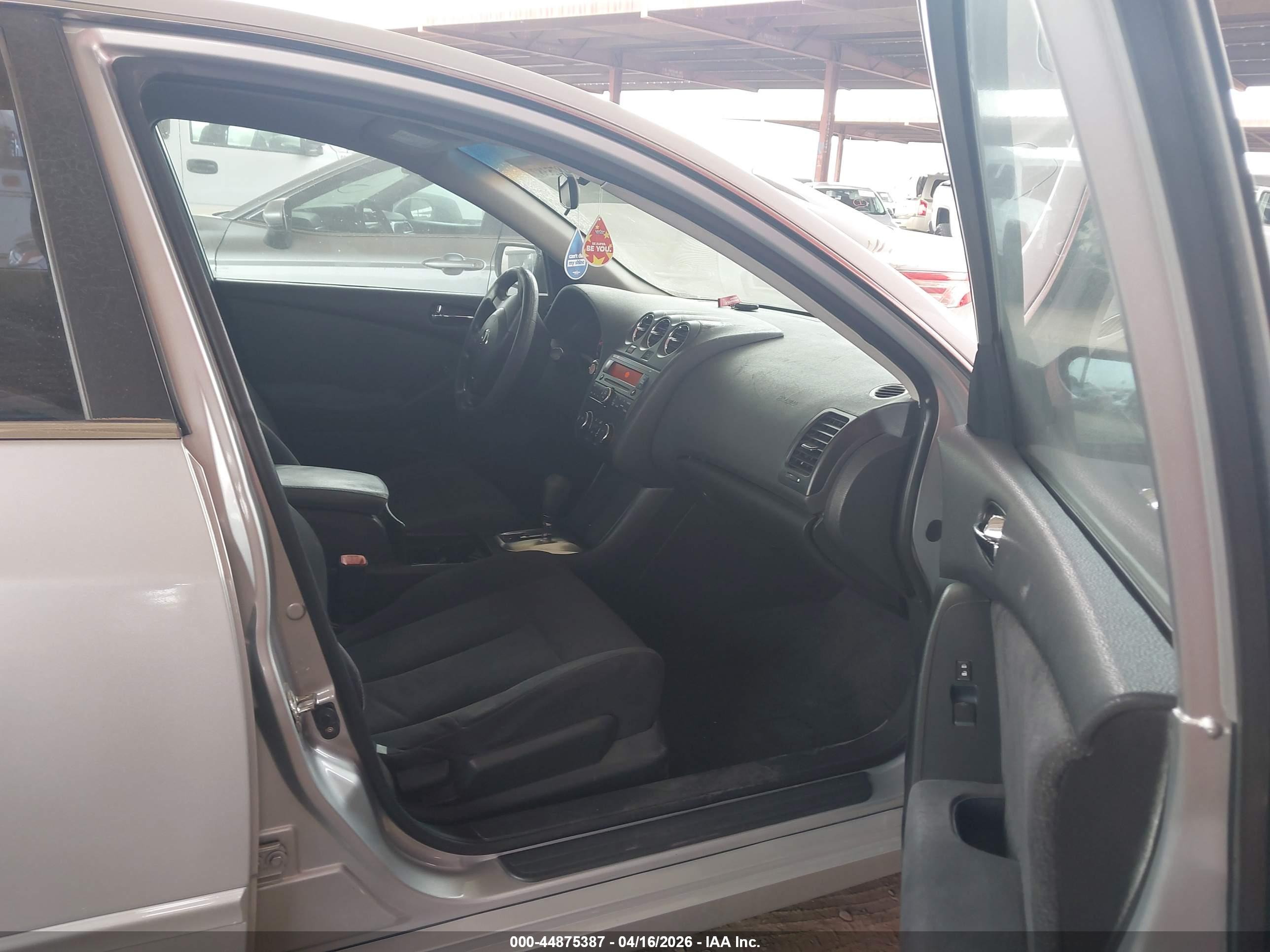NISSAN ALTIMA image 5