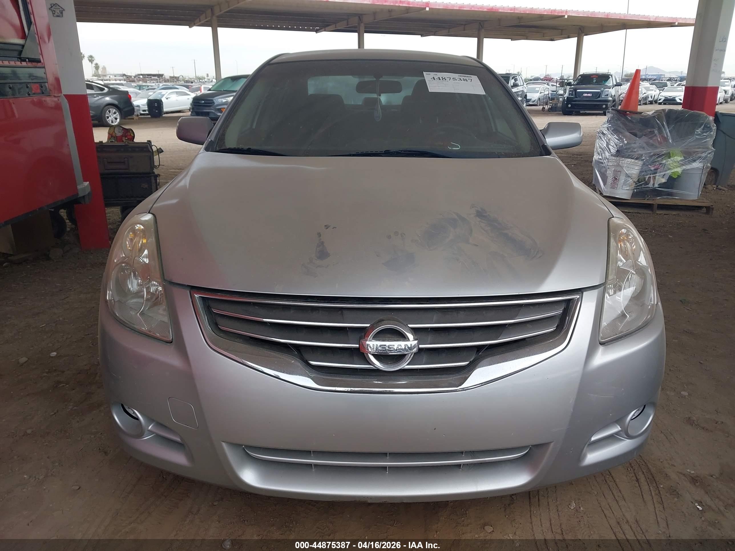 NISSAN ALTIMA image 6