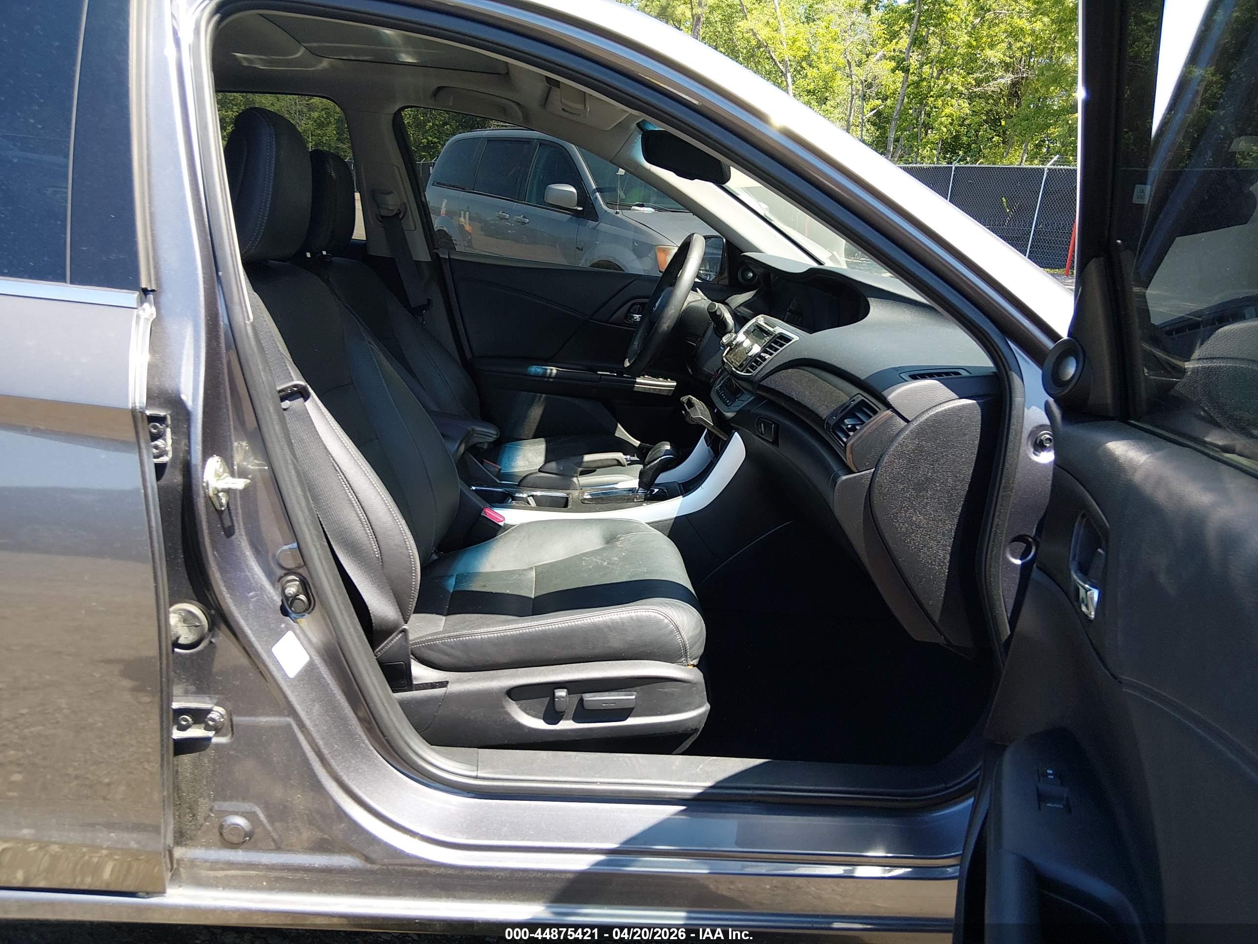 HONDA ACCORD image 5