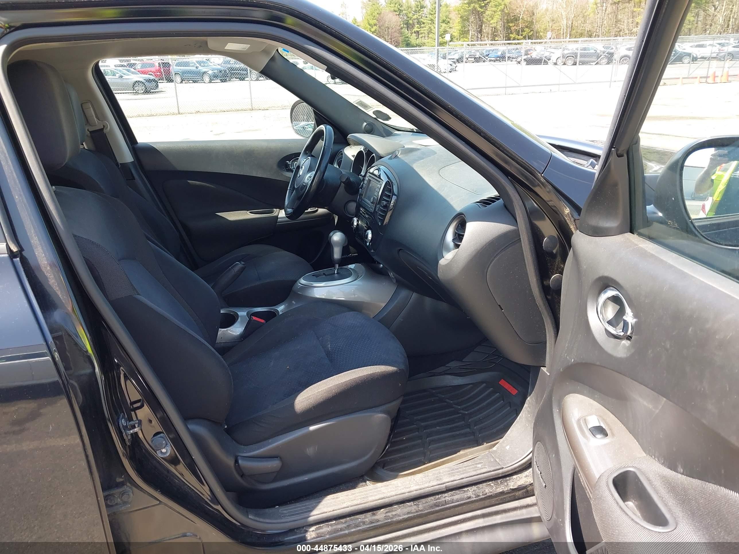 NISSAN JUKE image 5