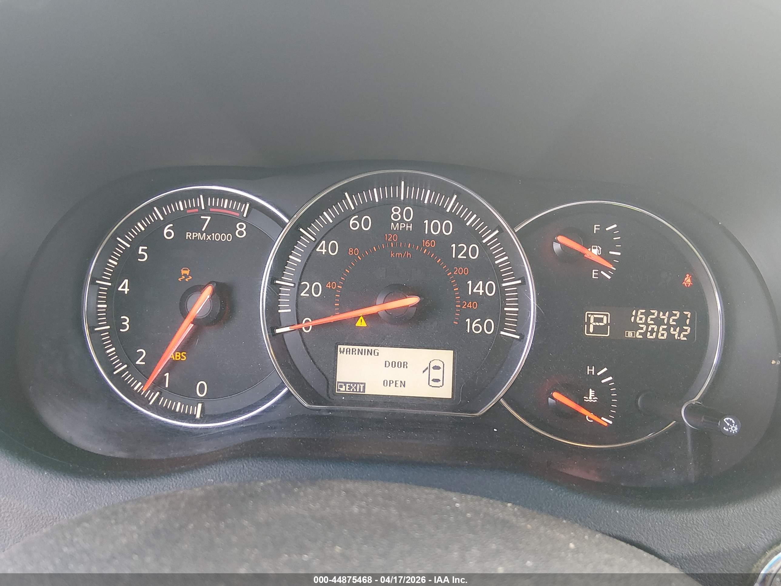 NISSAN MAXIMA image 7