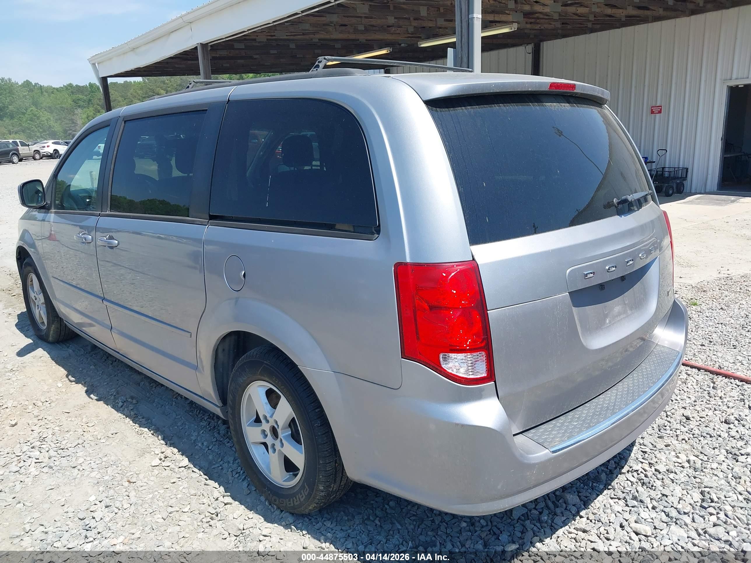 DODGE GRAND image 3