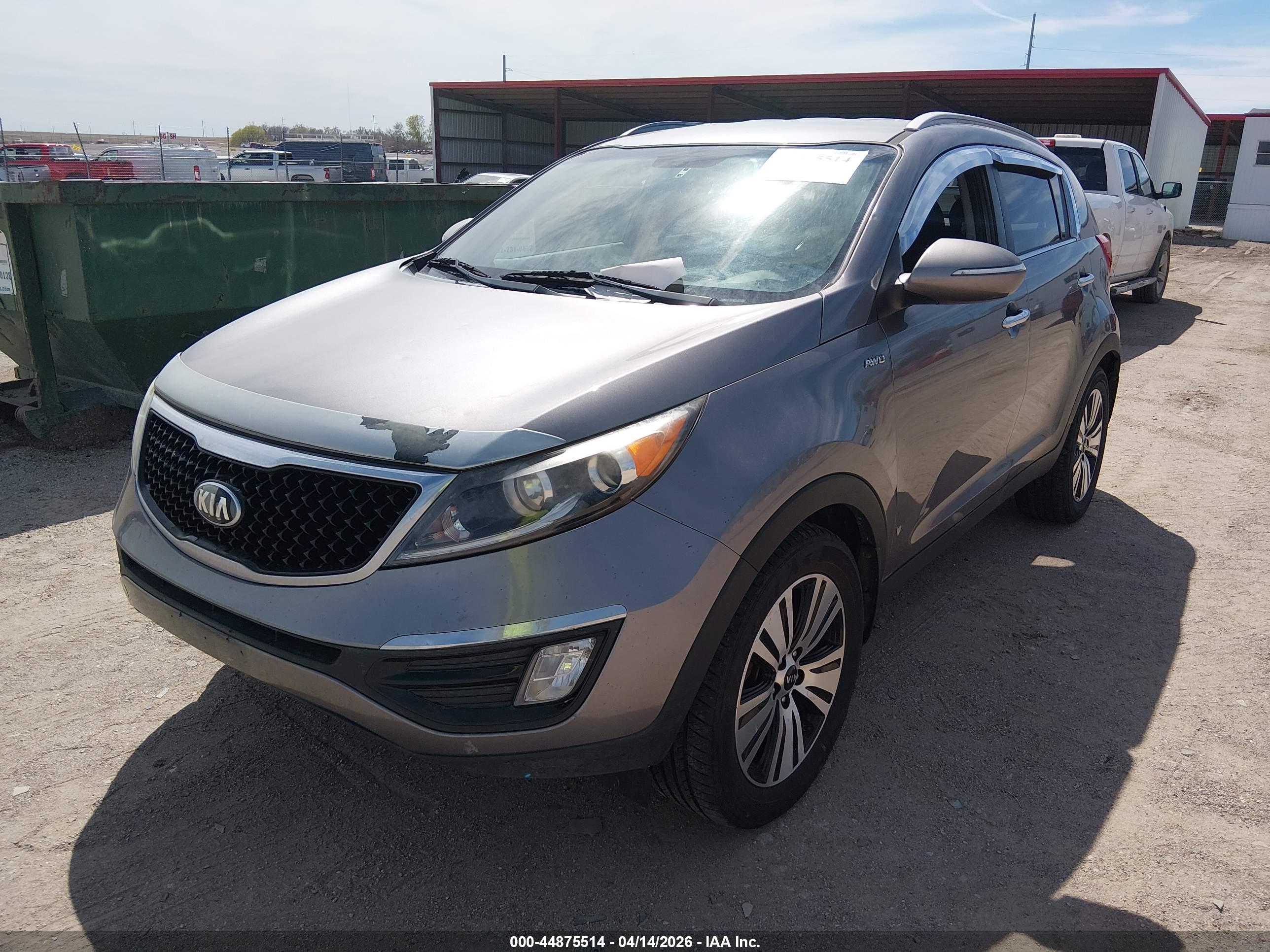 KIA SPORTAGE image 2