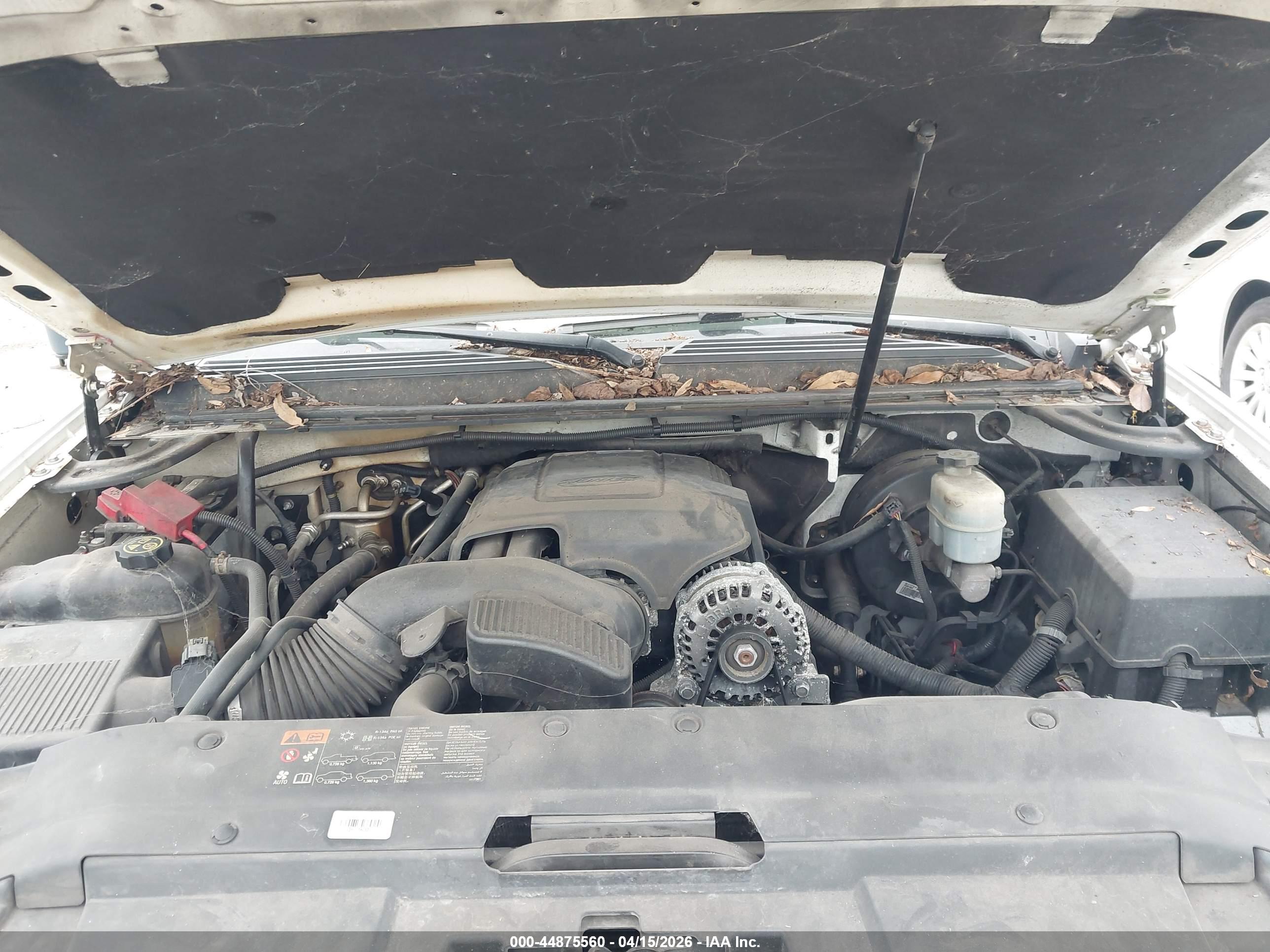 CHEVROLET SUBURBAN image 10
