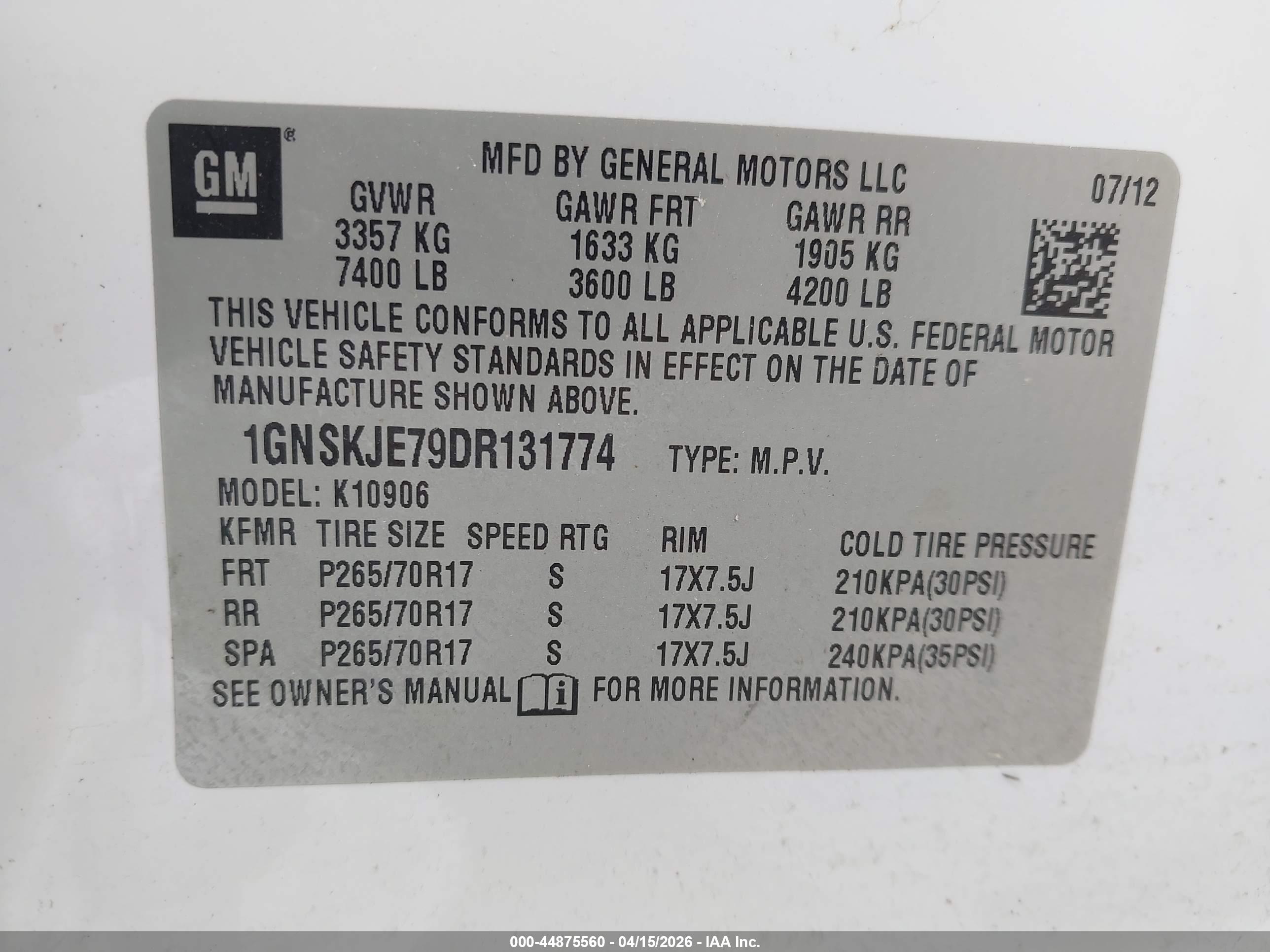 CHEVROLET SUBURBAN image 9