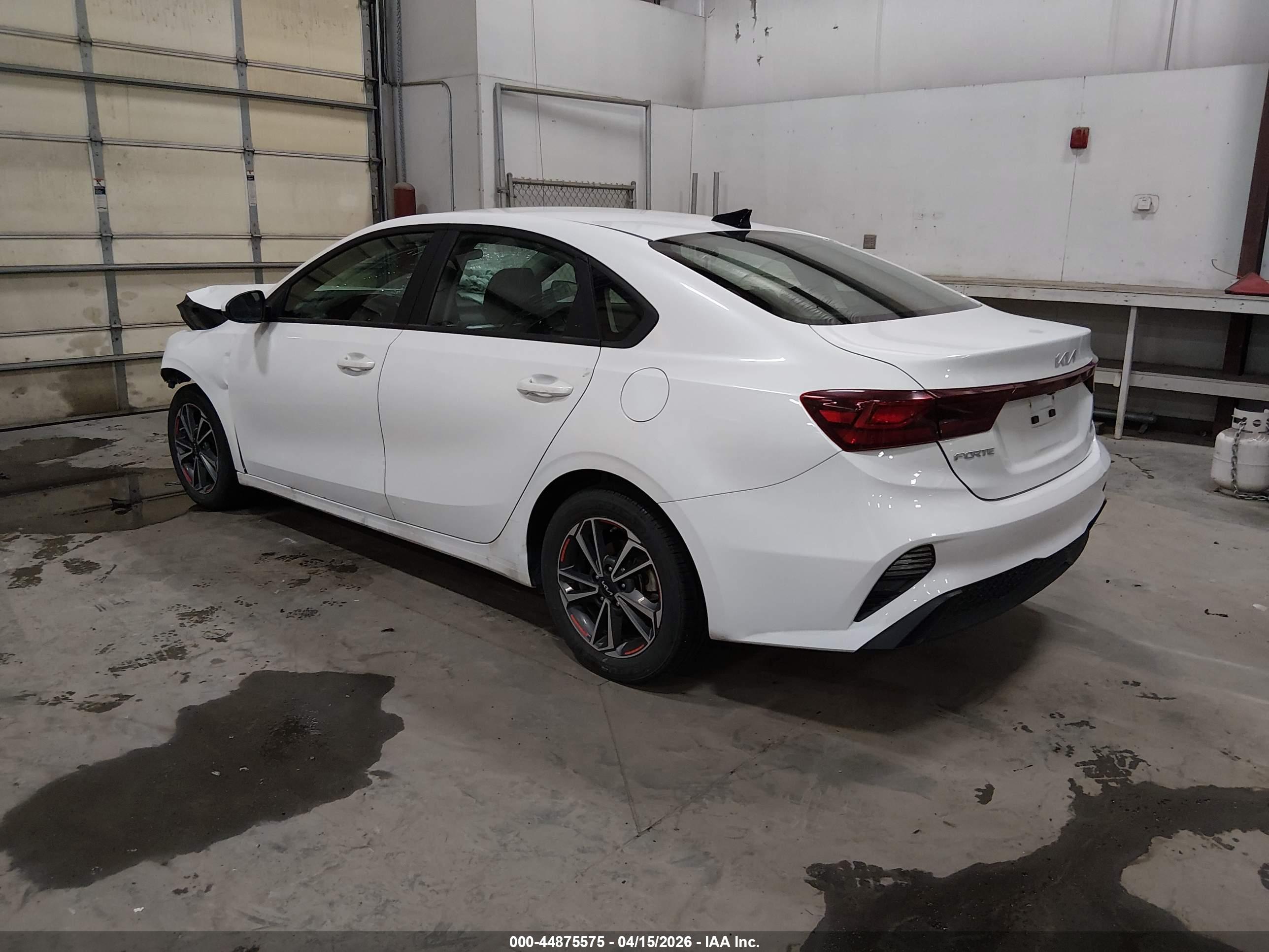 KIA FORTE image 3