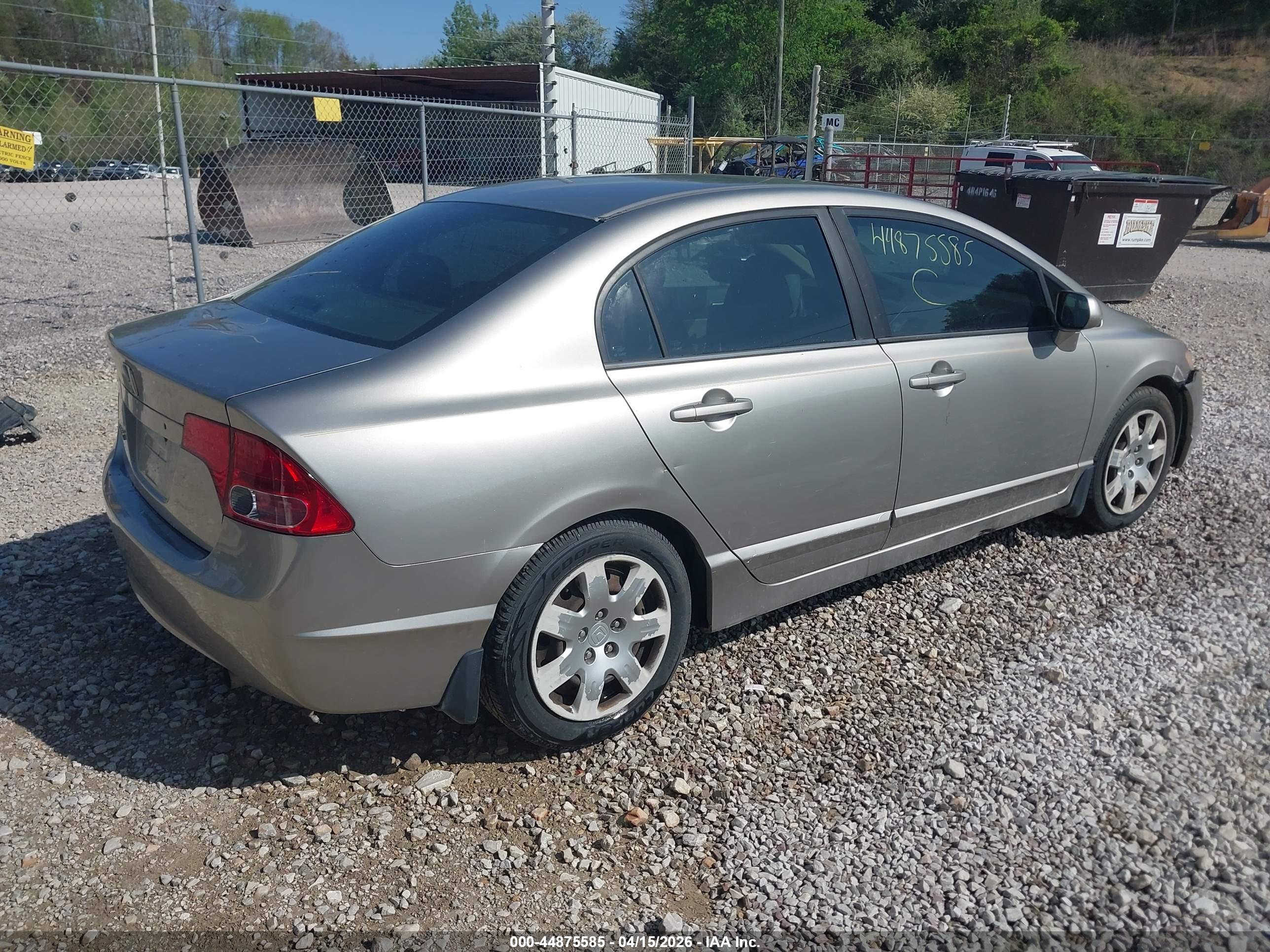 HONDA CIVIC image 4