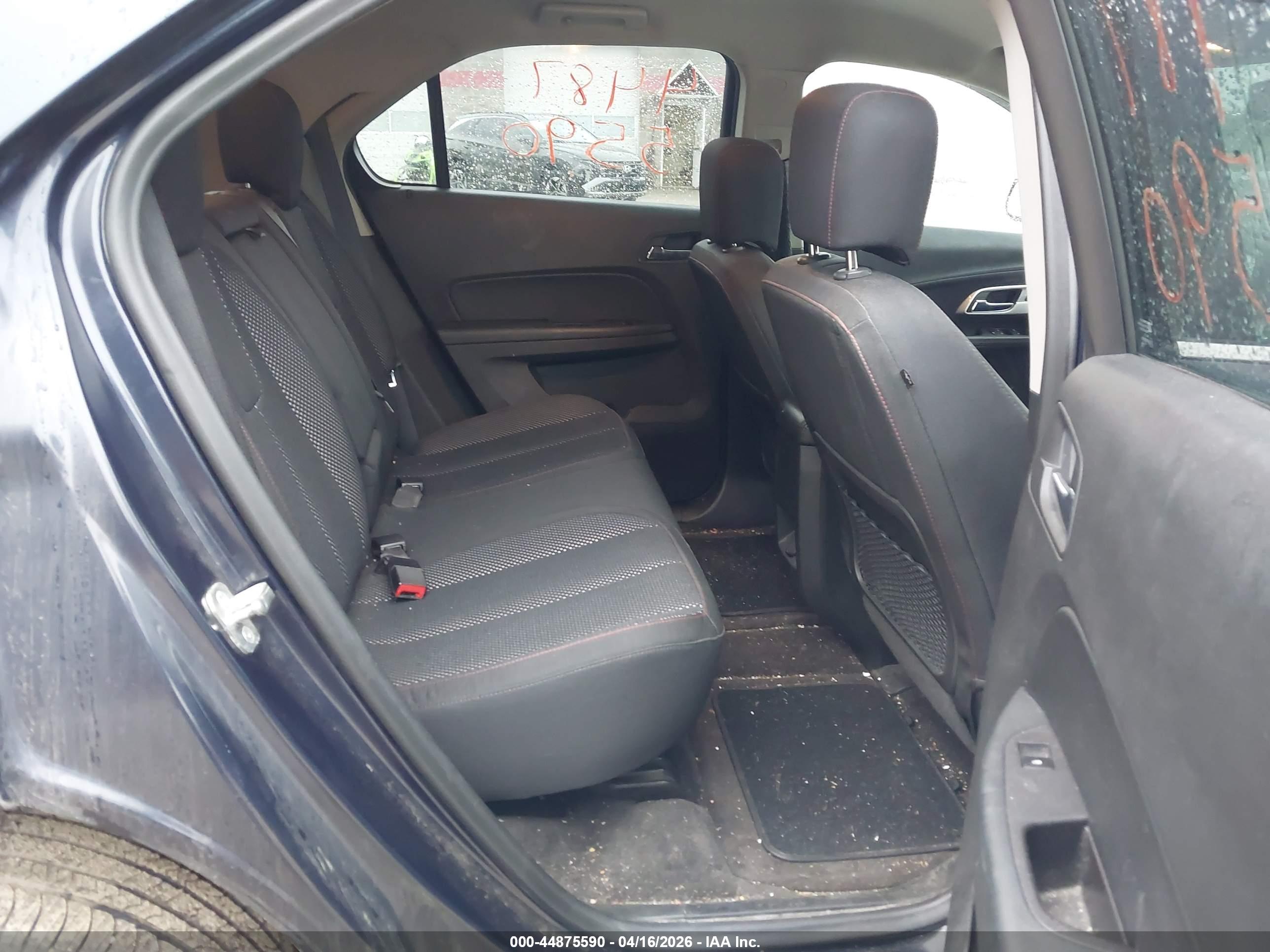 CHEVROLET EQUINOX image 8