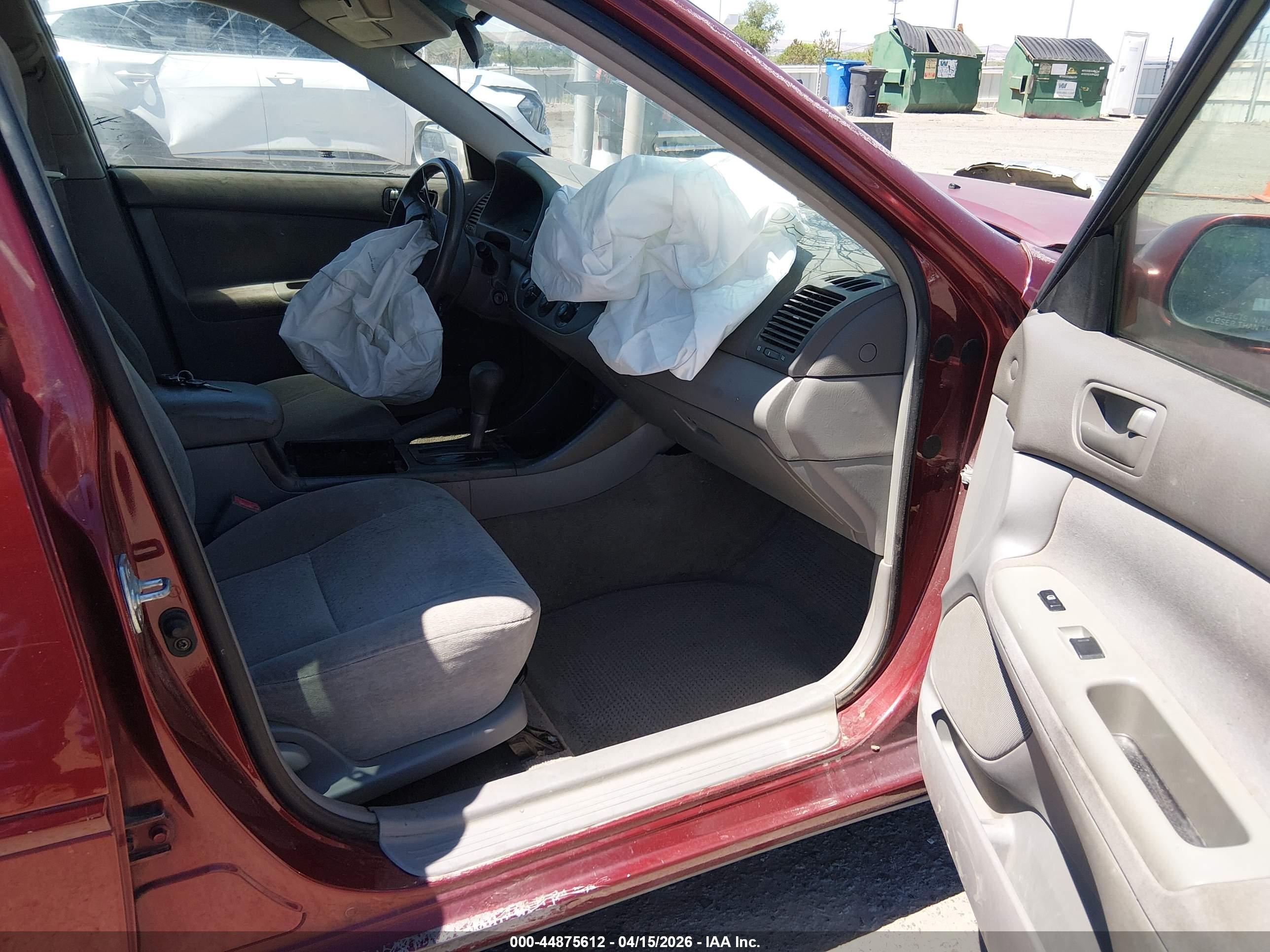 TOYOTA CAMRY image 5