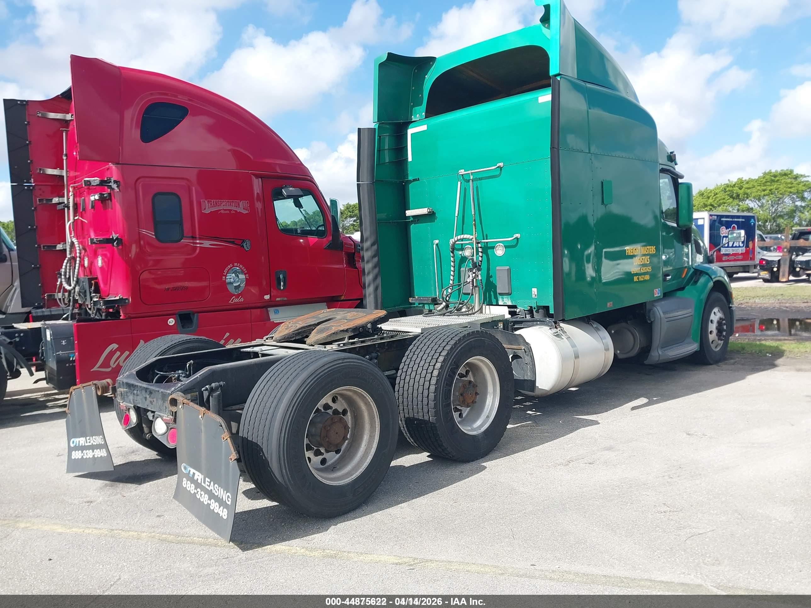 PETERBILT 579 image 4
