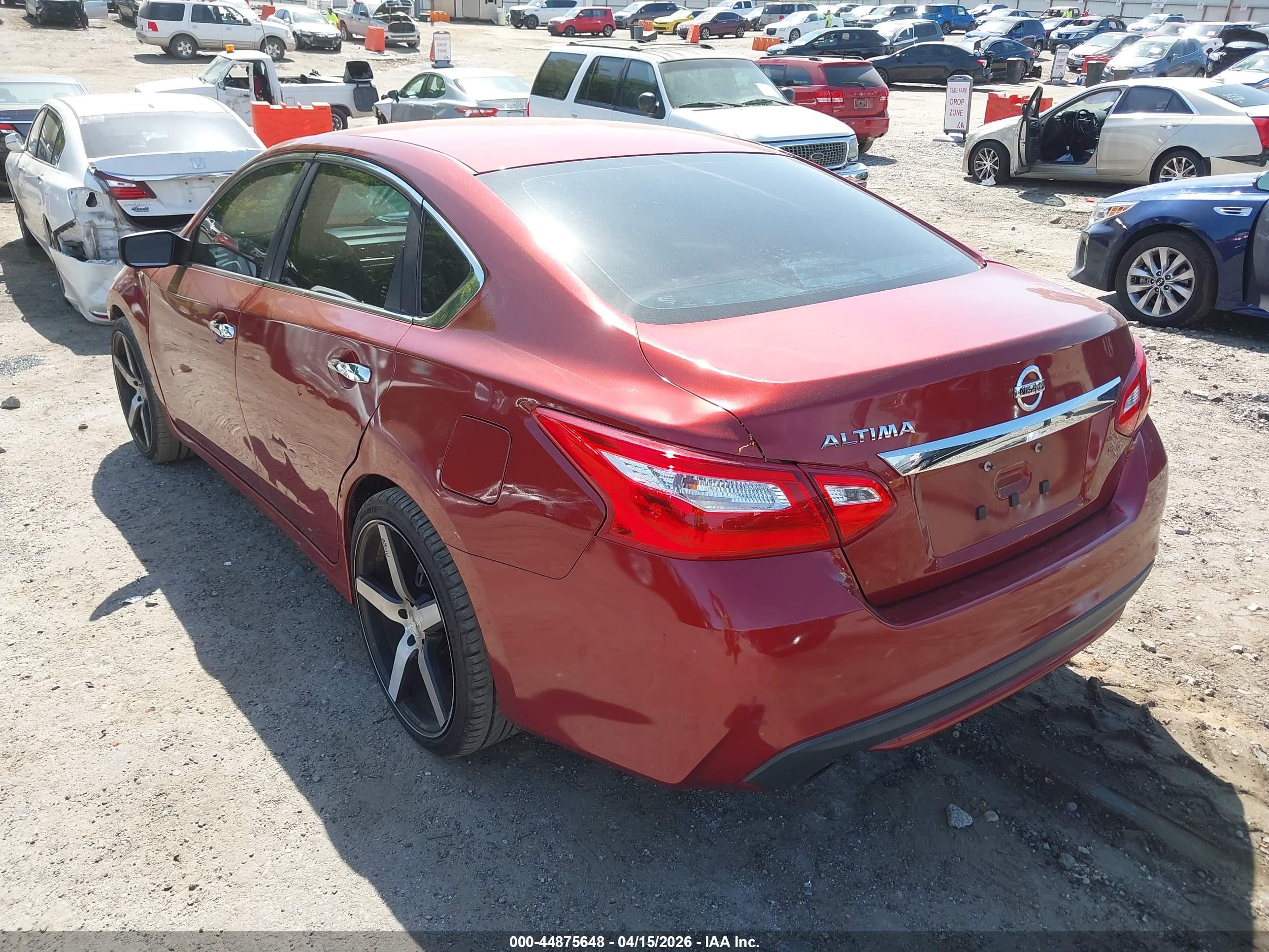 NISSAN ALTIMA image 3