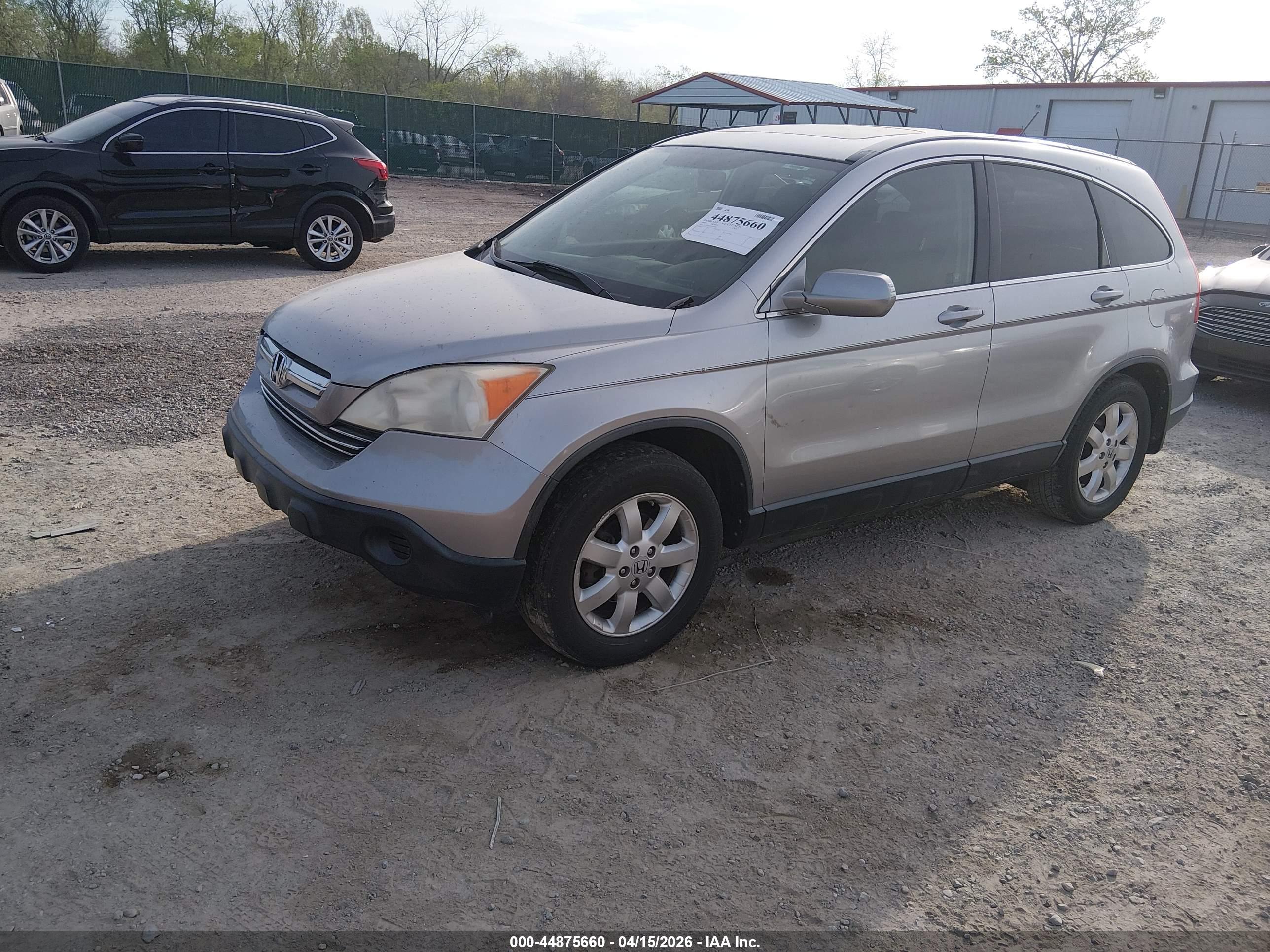 HONDA CR-V image 2