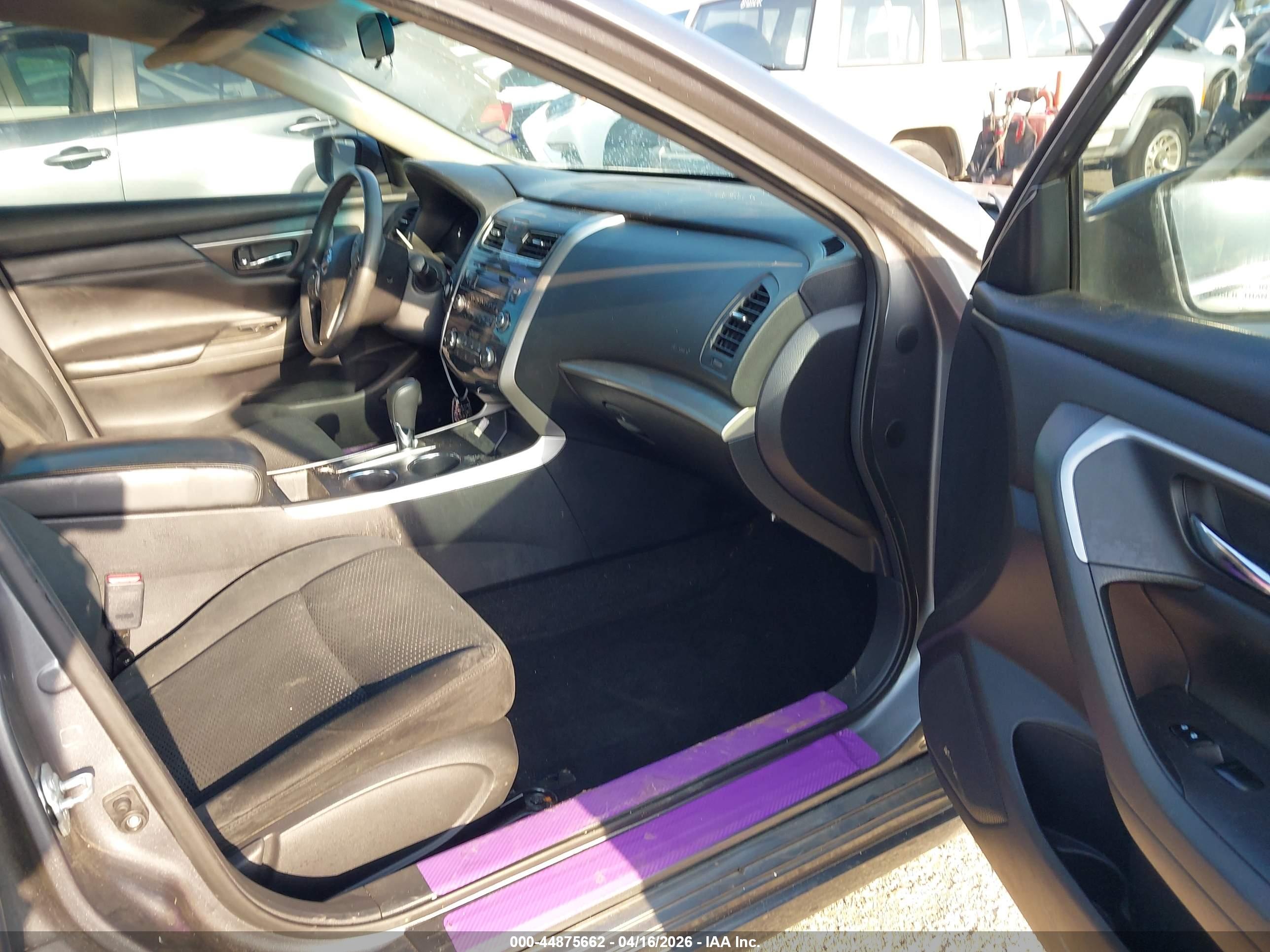 NISSAN ALTIMA image 5
