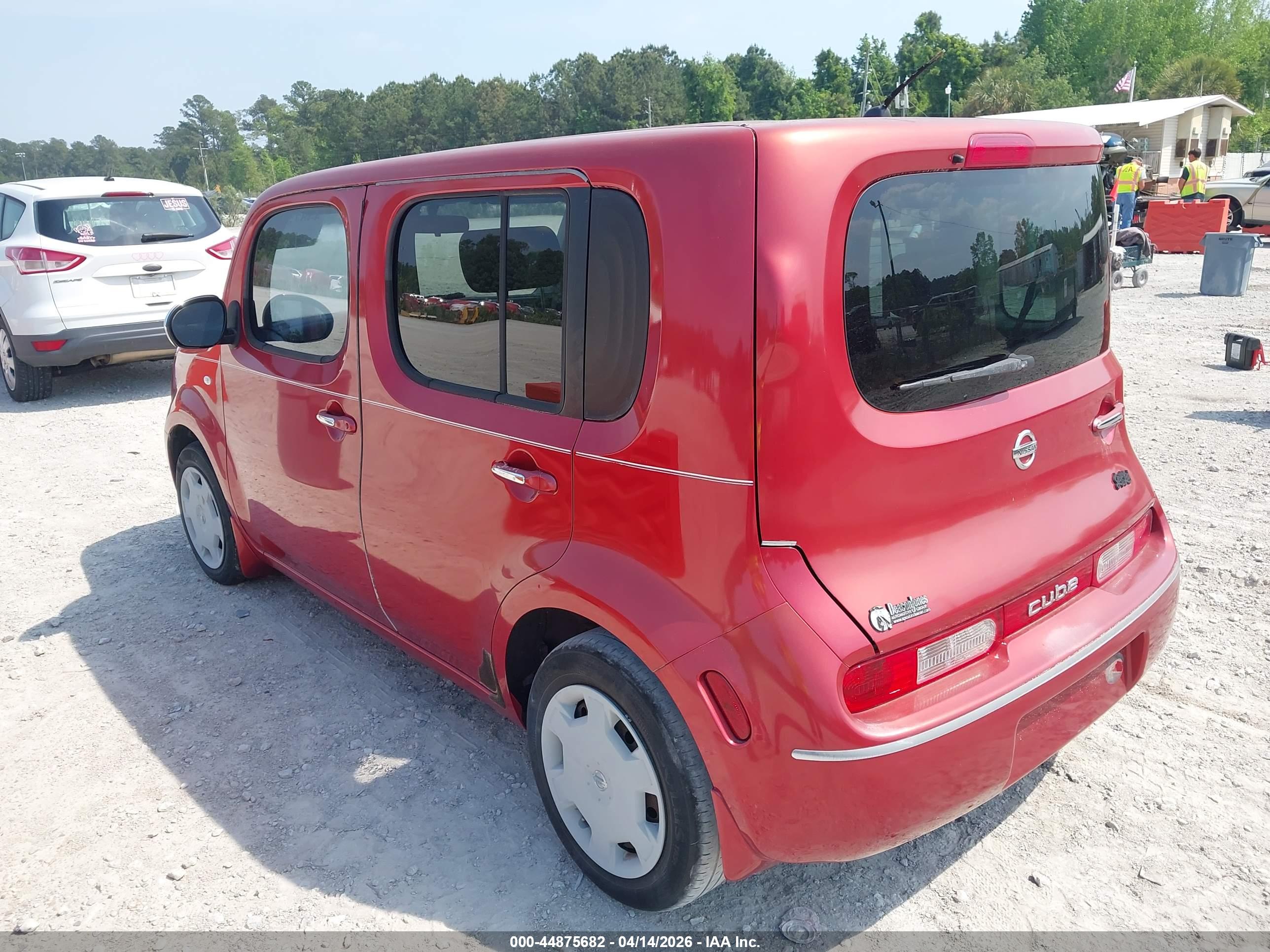 NISSAN CUBE image 3