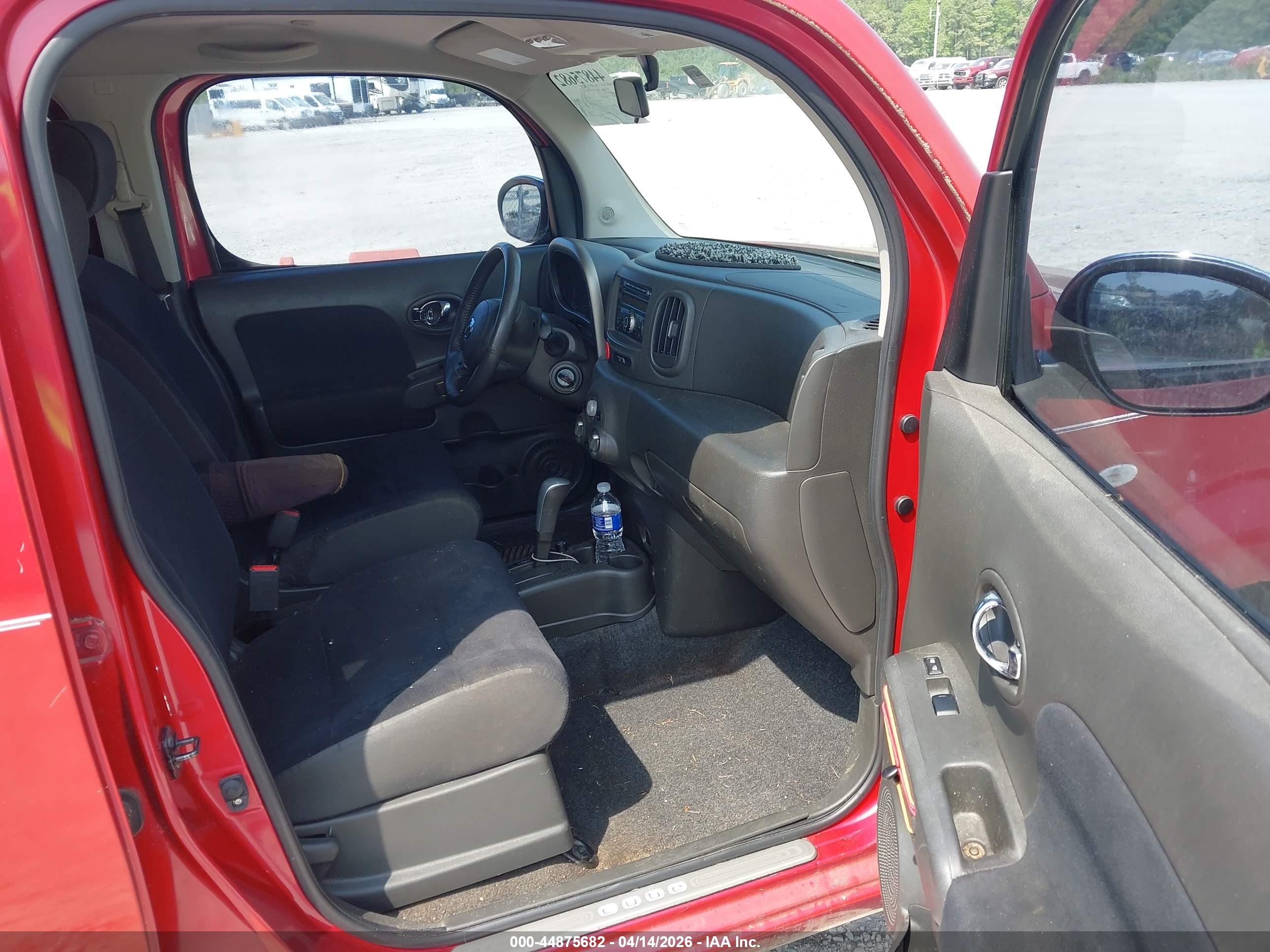 NISSAN CUBE image 5