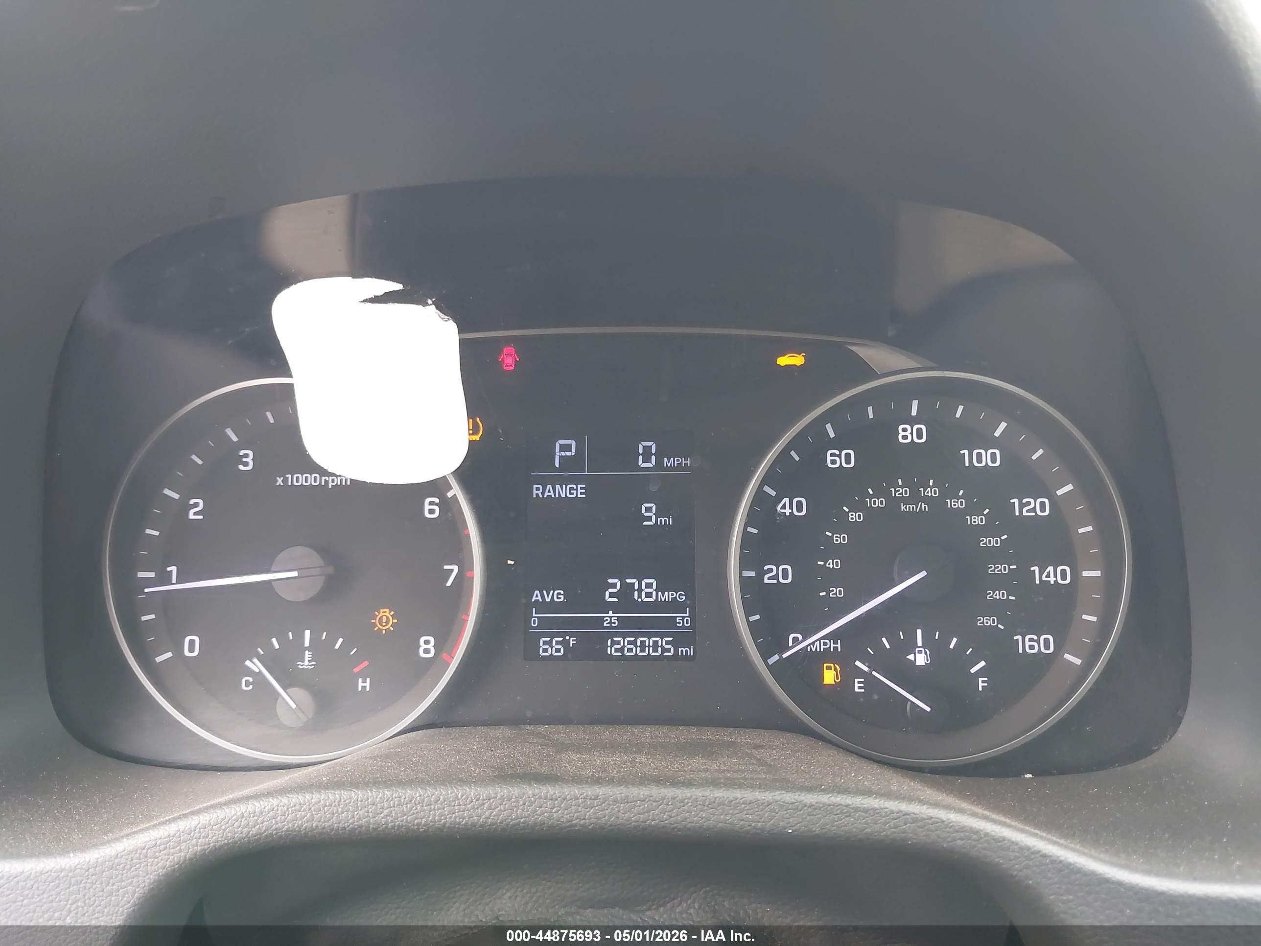 HYUNDAI ELANTRA image 7