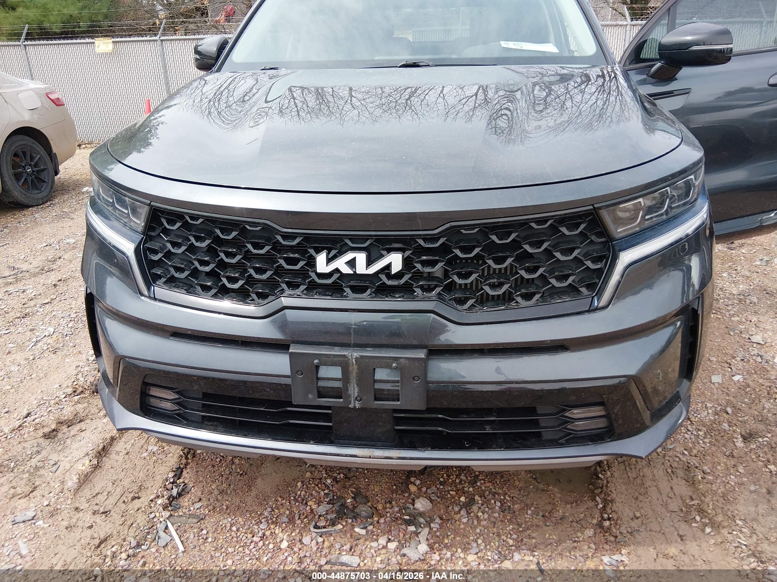 KIA SORENTO image 6