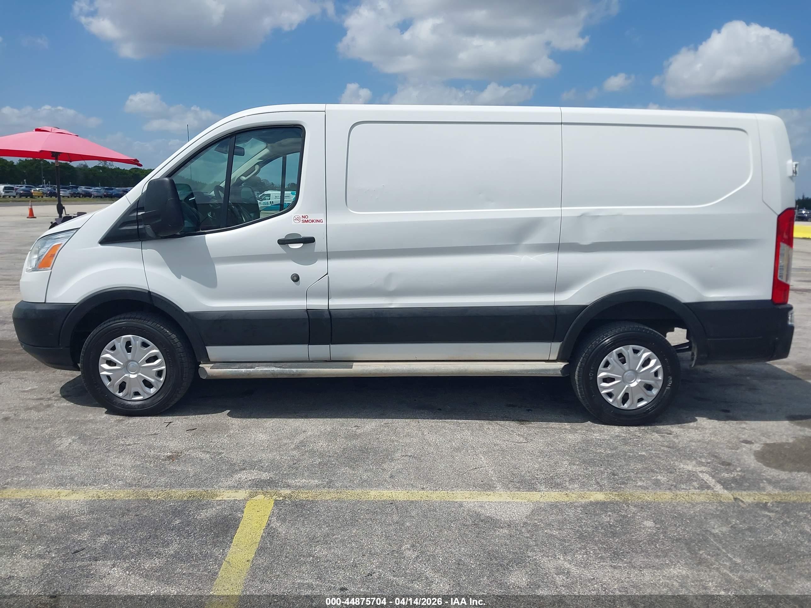 FORD TRANSIT-250 image 6