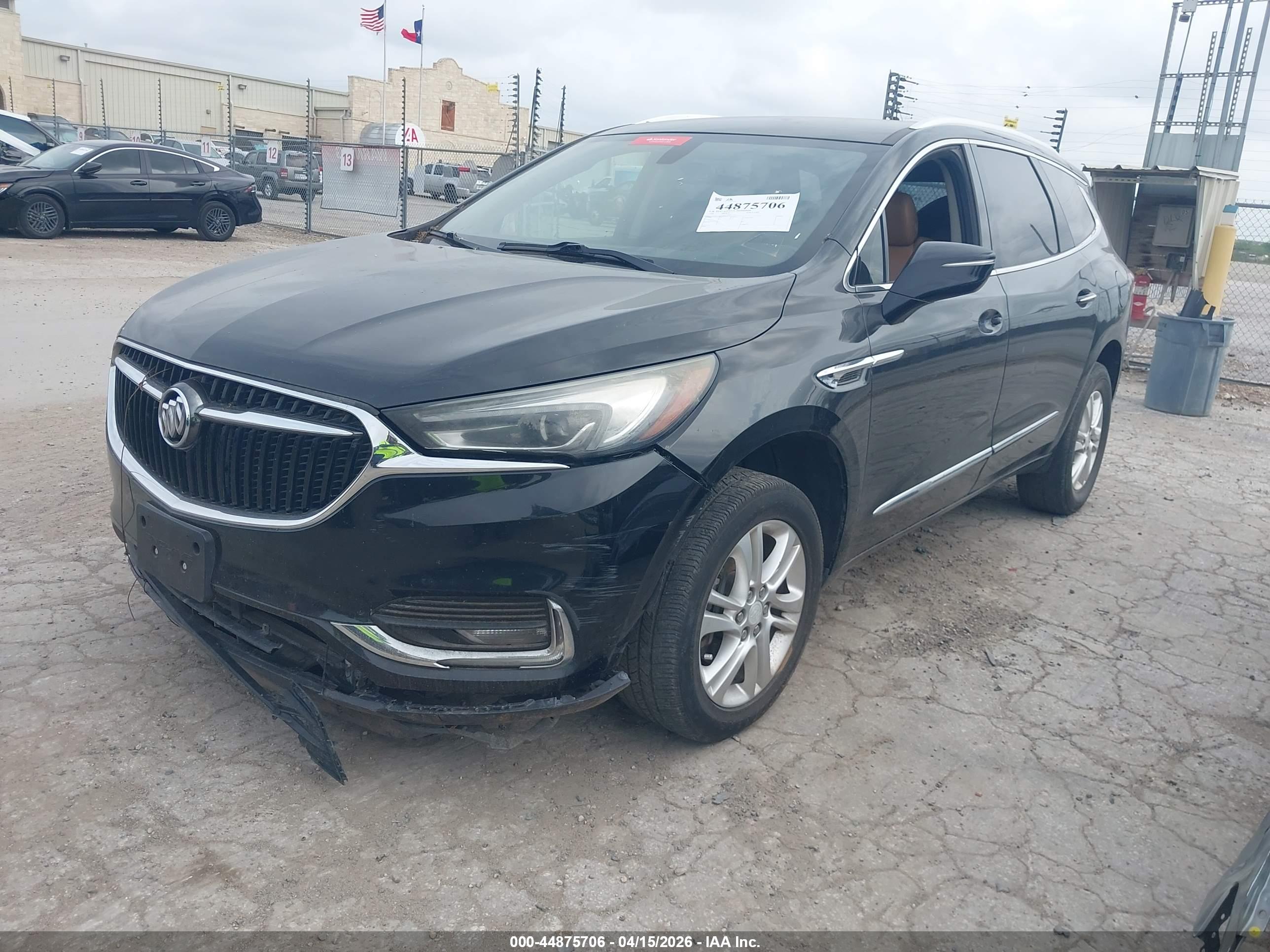 BUICK ENCLAVE image 2