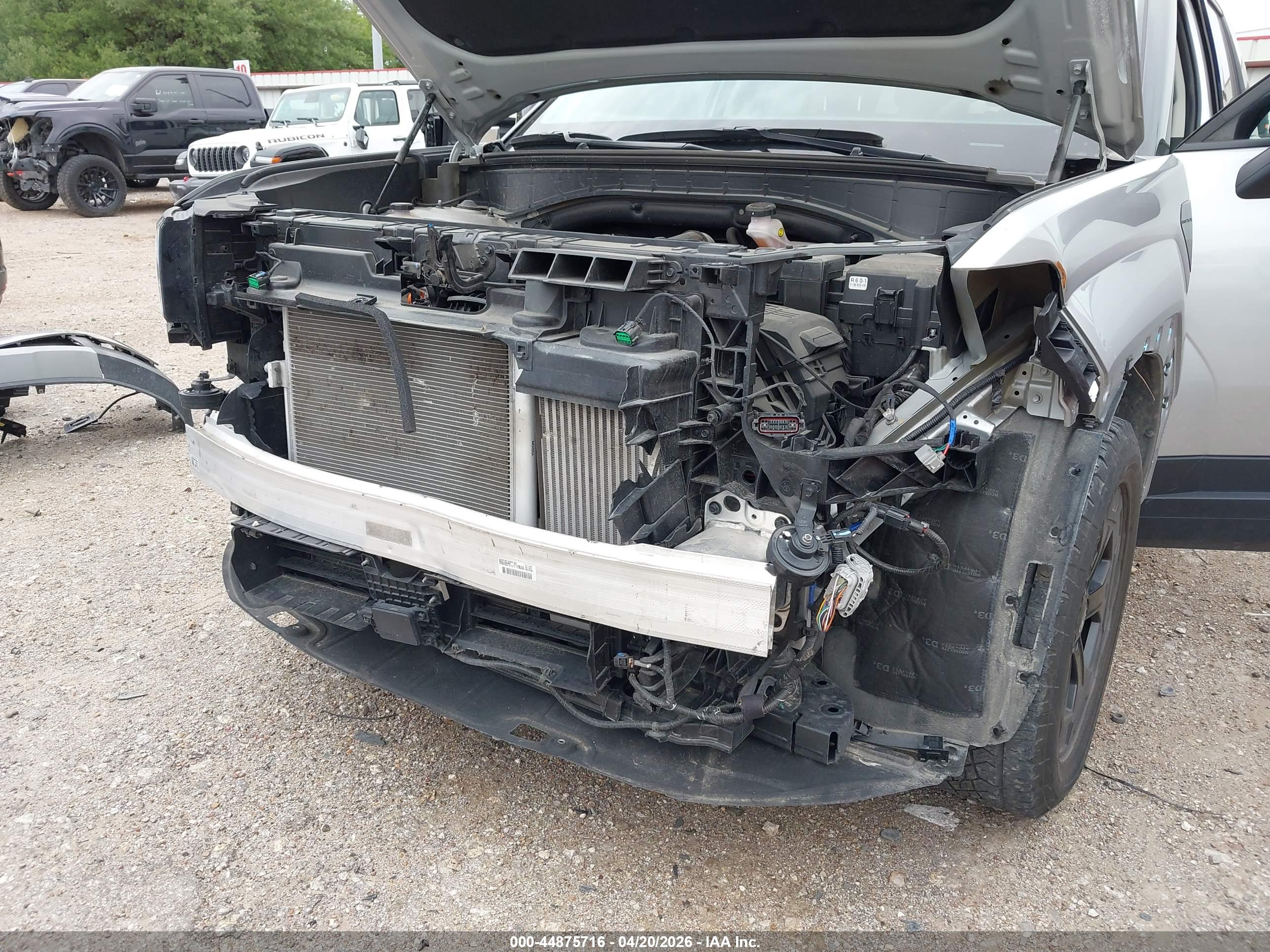 HYUNDAI SANTA image 6