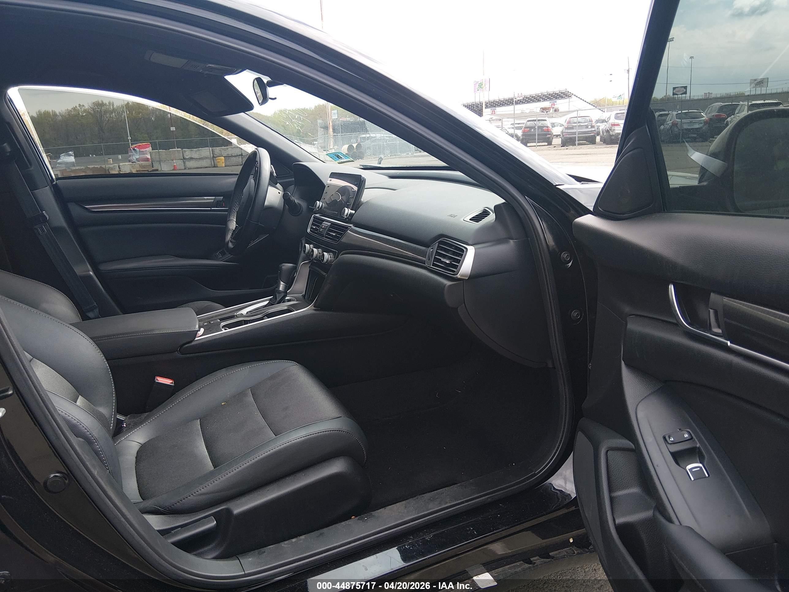 HONDA ACCORD image 5