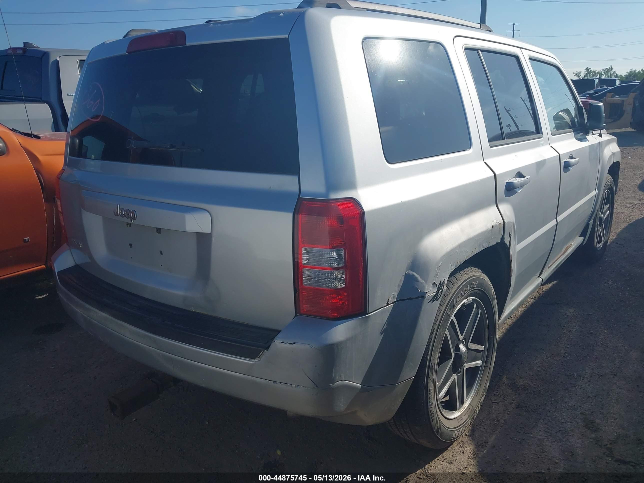 JEEP PATRIOT image 4