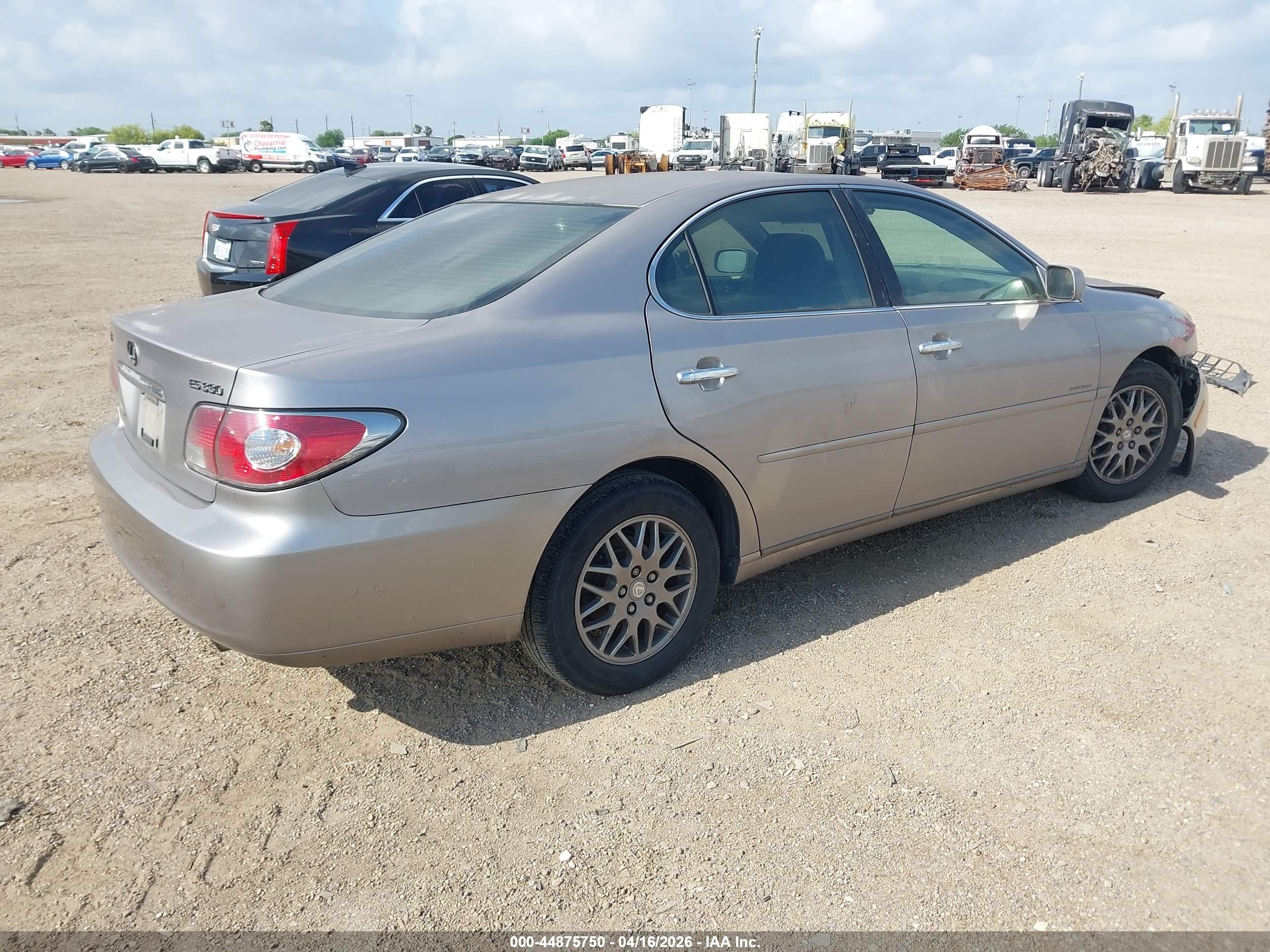 LEXUS ES image 4