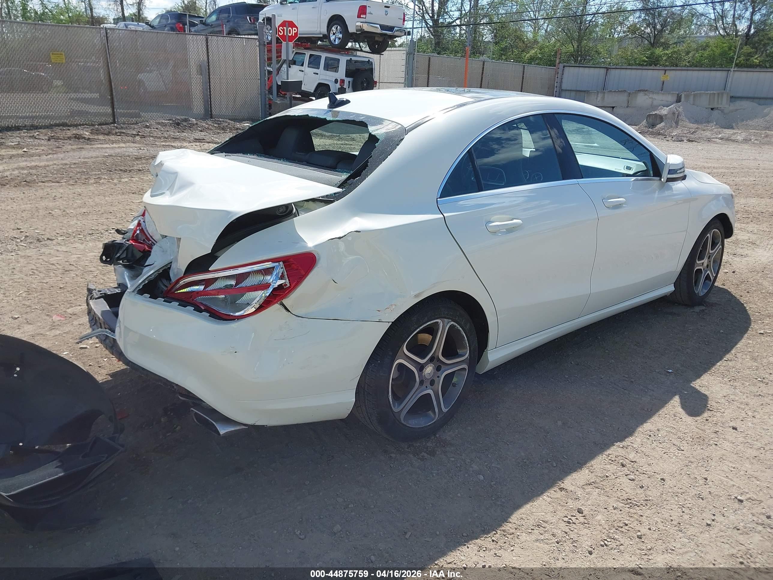 MERCEDES-BENZ CLA image 4