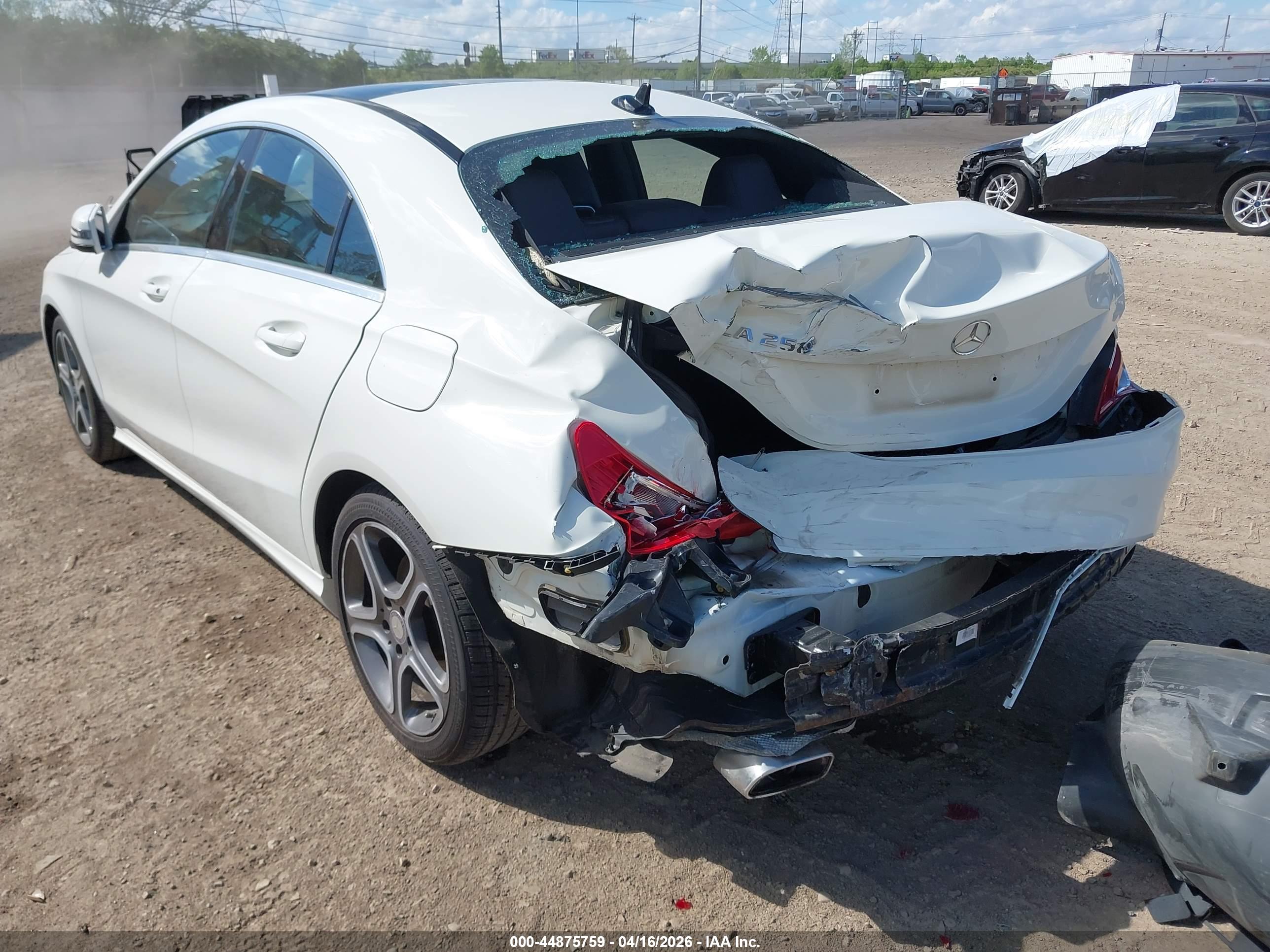 MERCEDES-BENZ CLA image 6