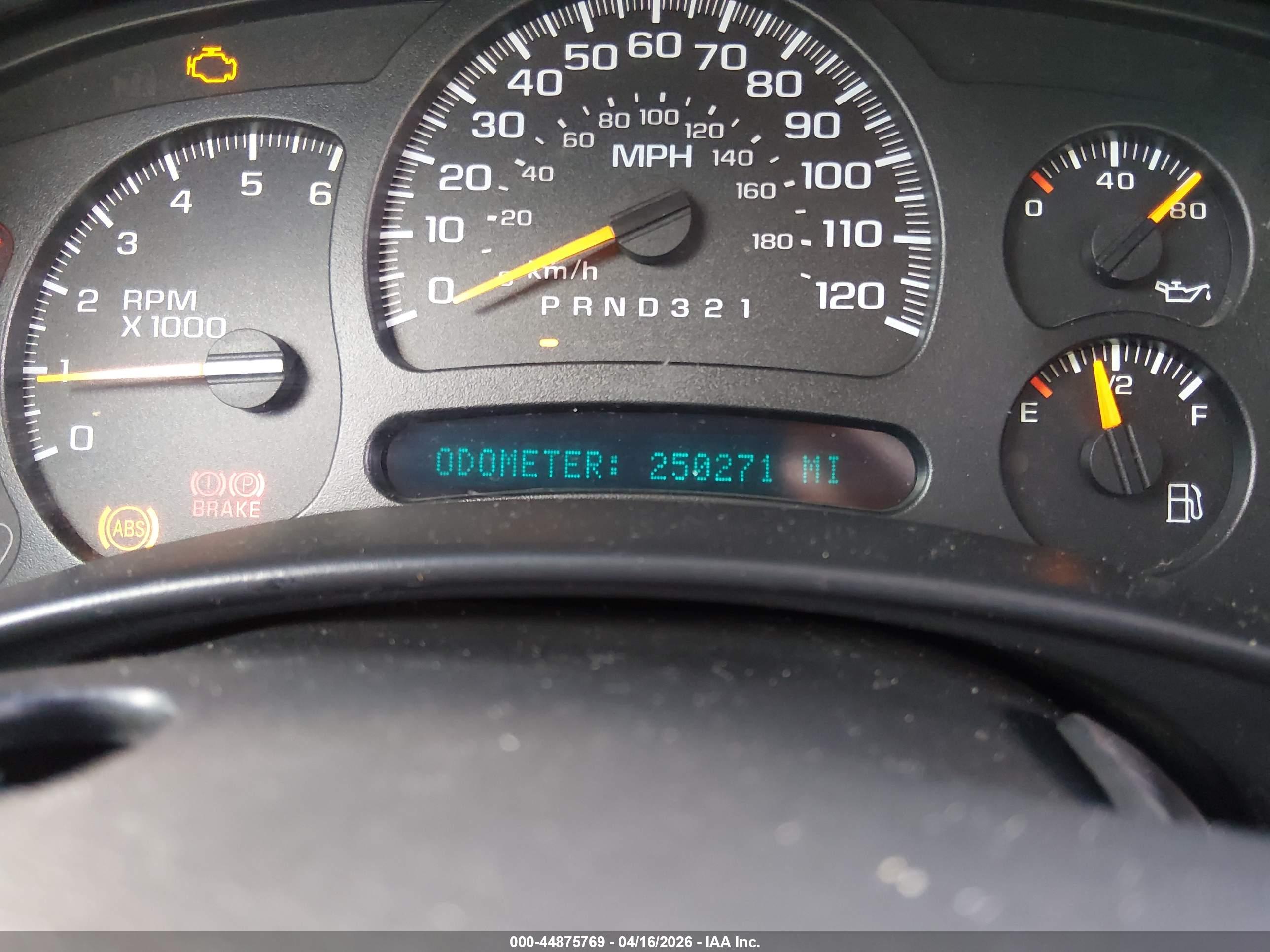 CHEVROLET SILVERADO image 7