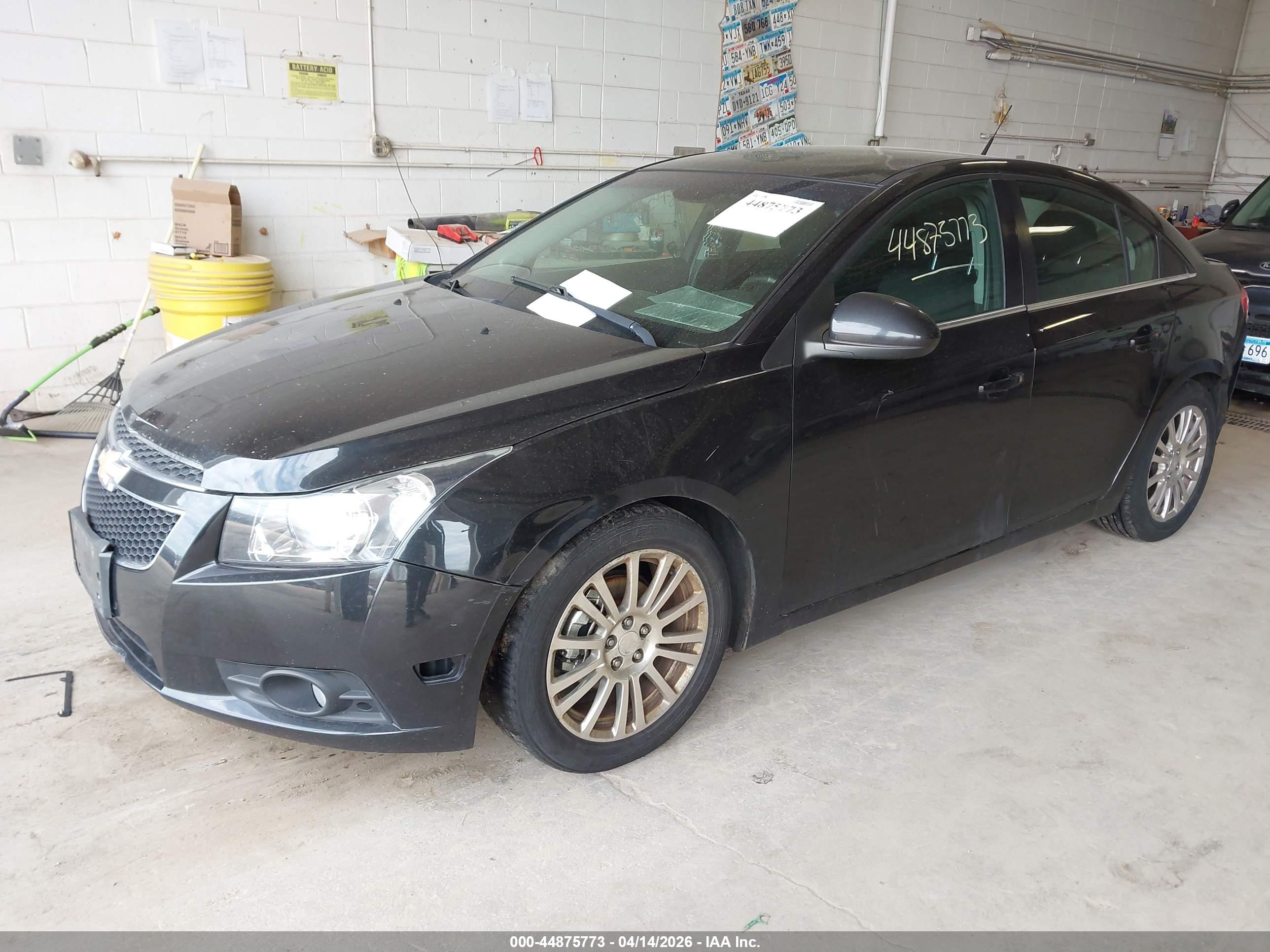 CHEVROLET CRUZE image 2