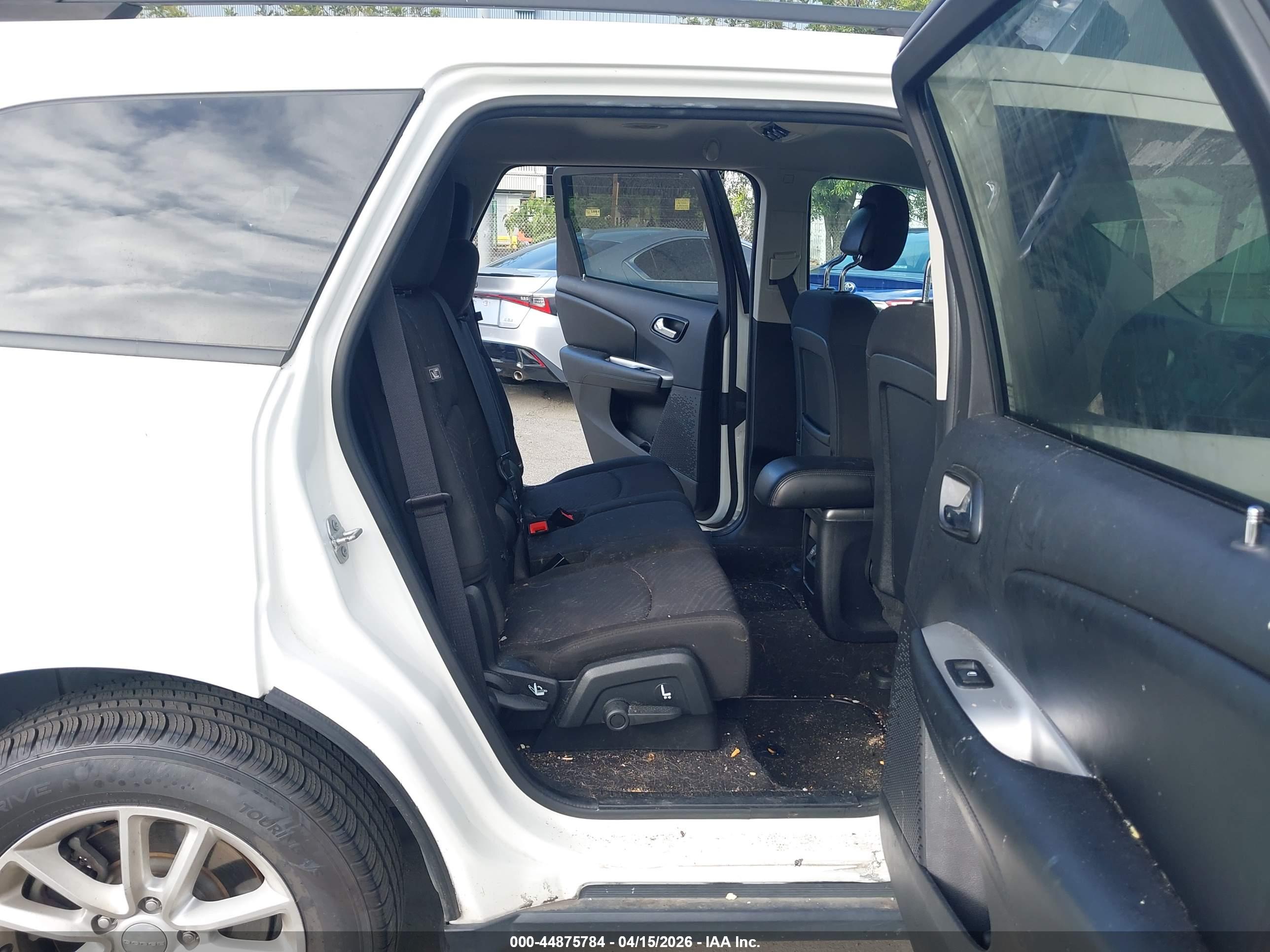 DODGE JOURNEY image 8