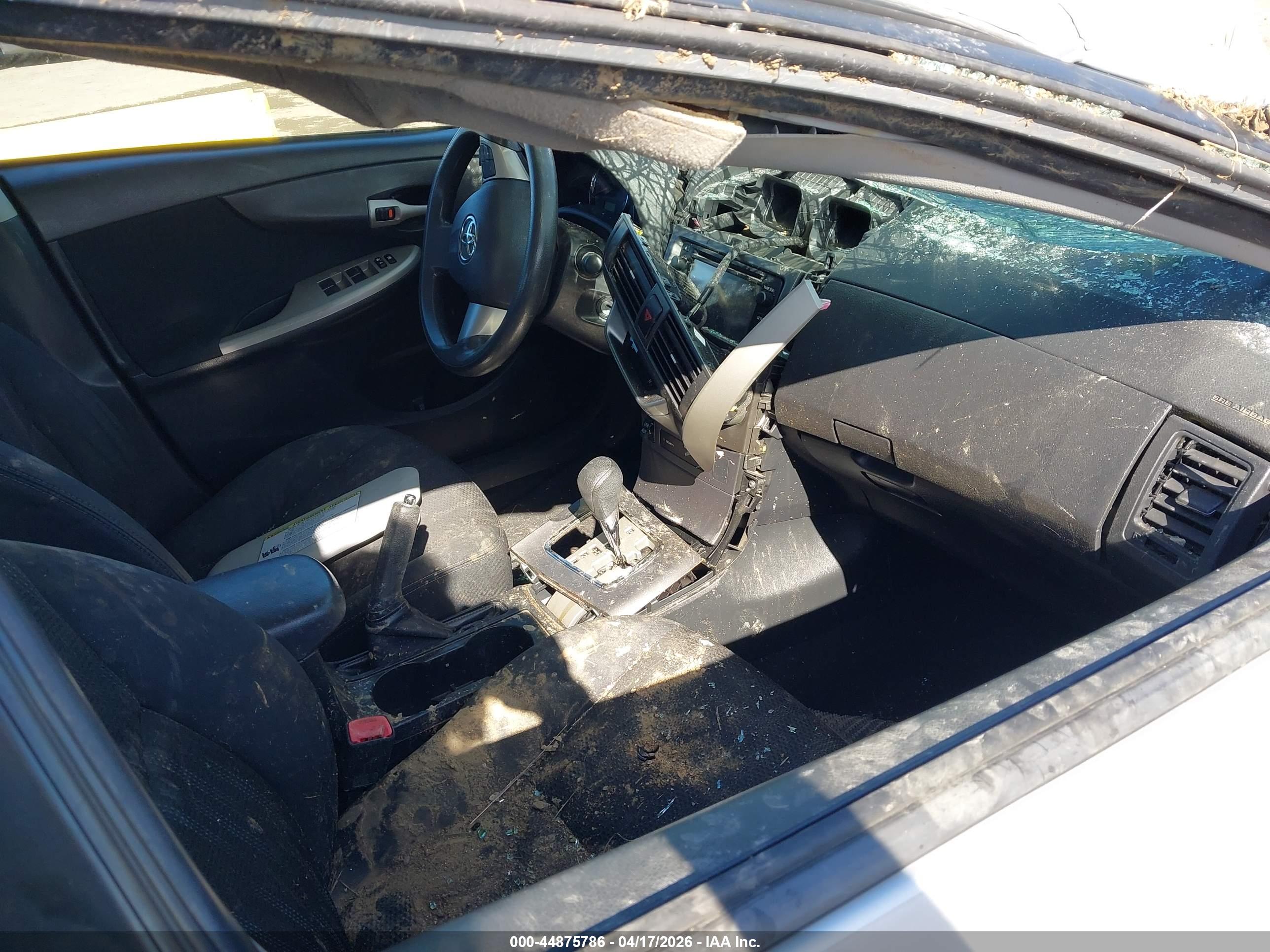 TOYOTA COROLLA image 5