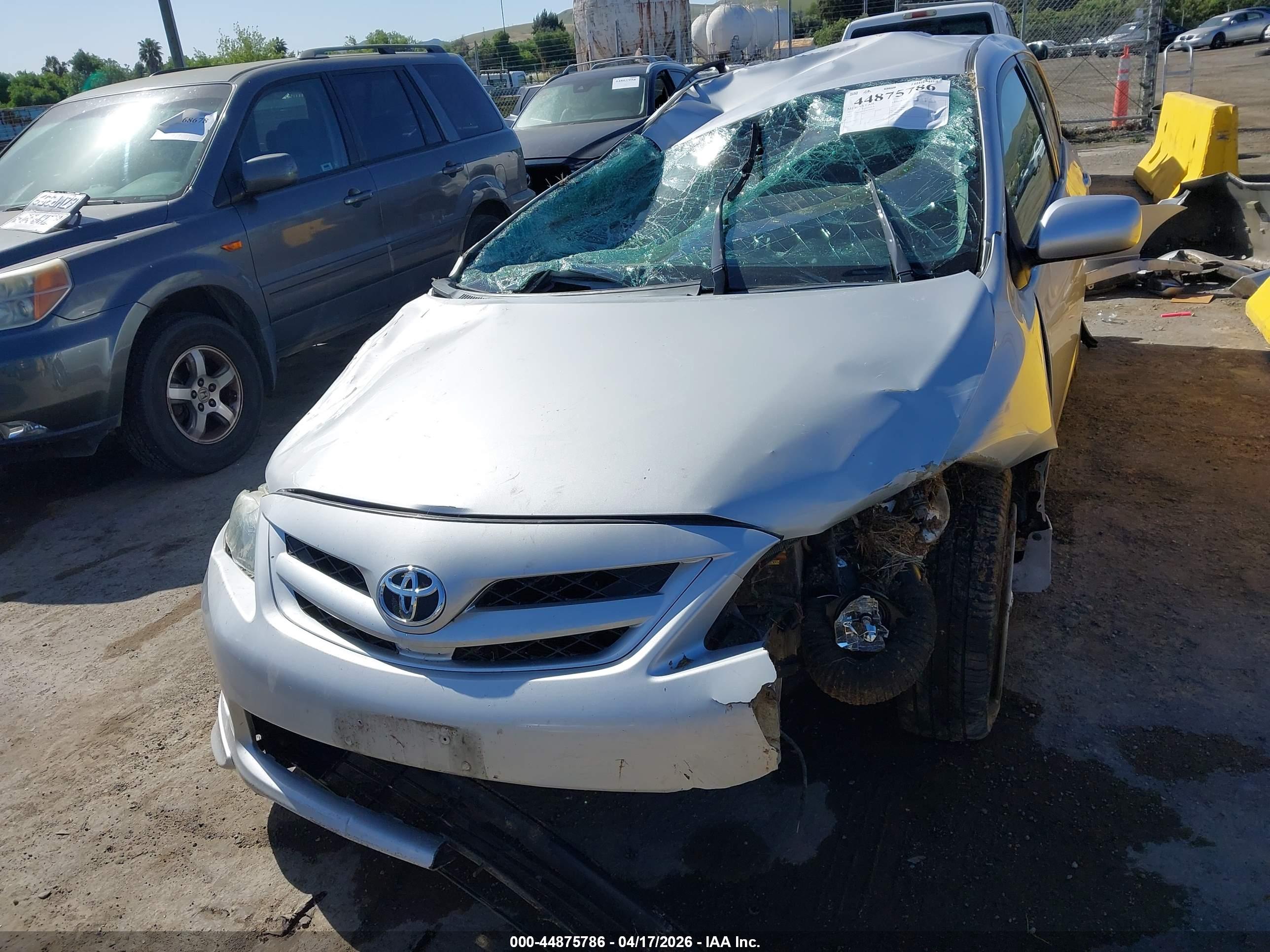 TOYOTA COROLLA image 6