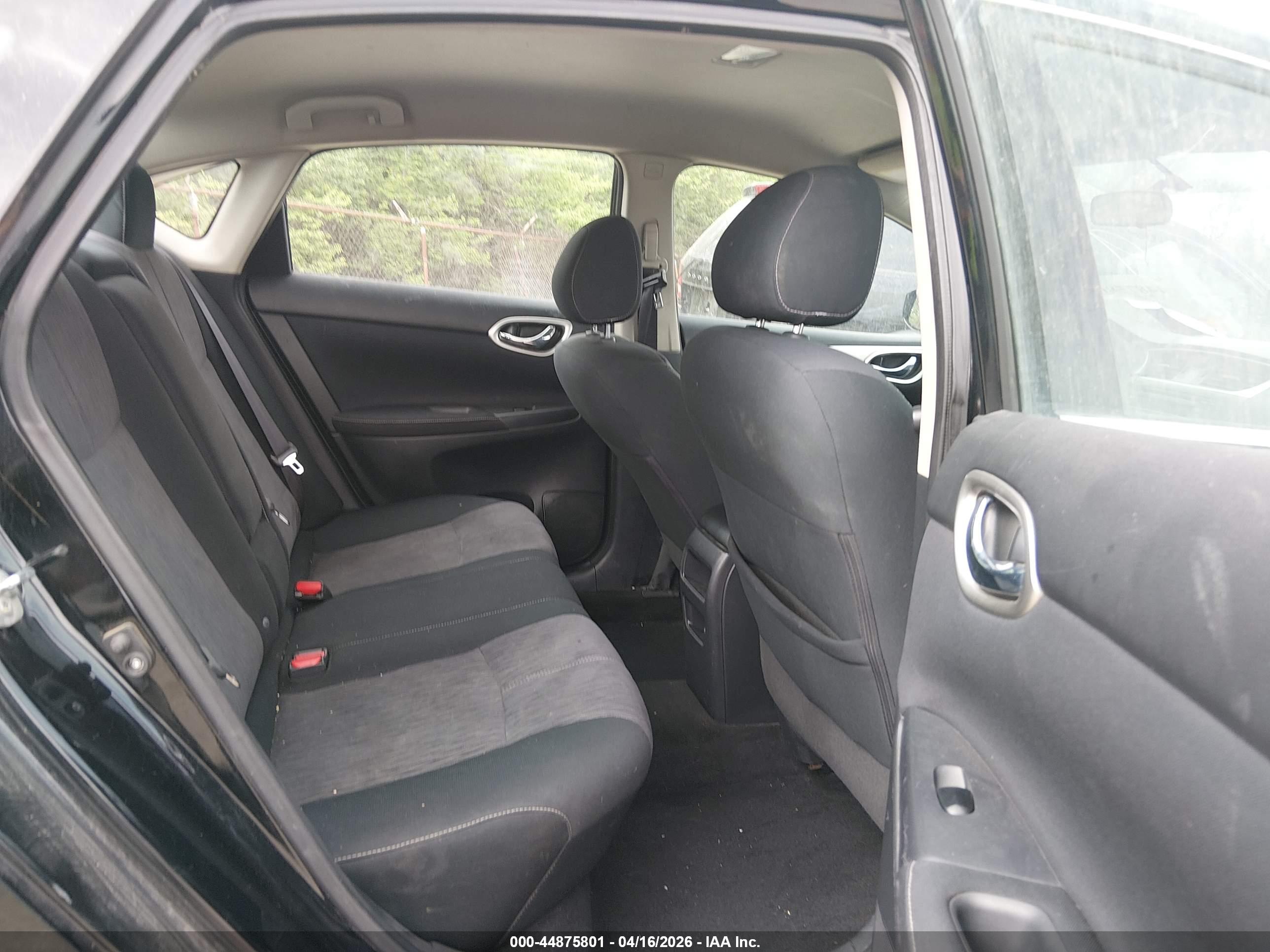 NISSAN SENTRA image 8