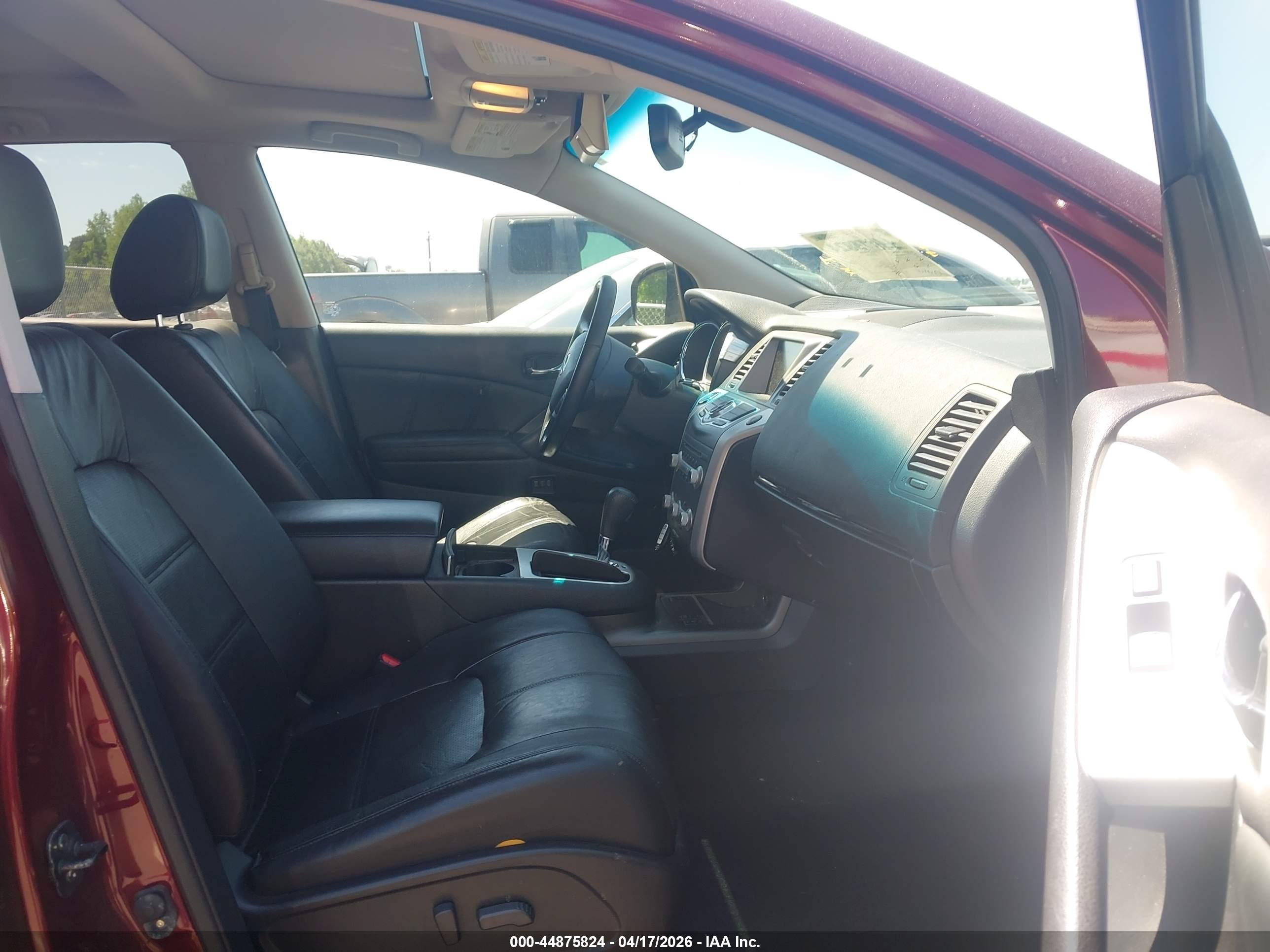 NISSAN MURANO image 5